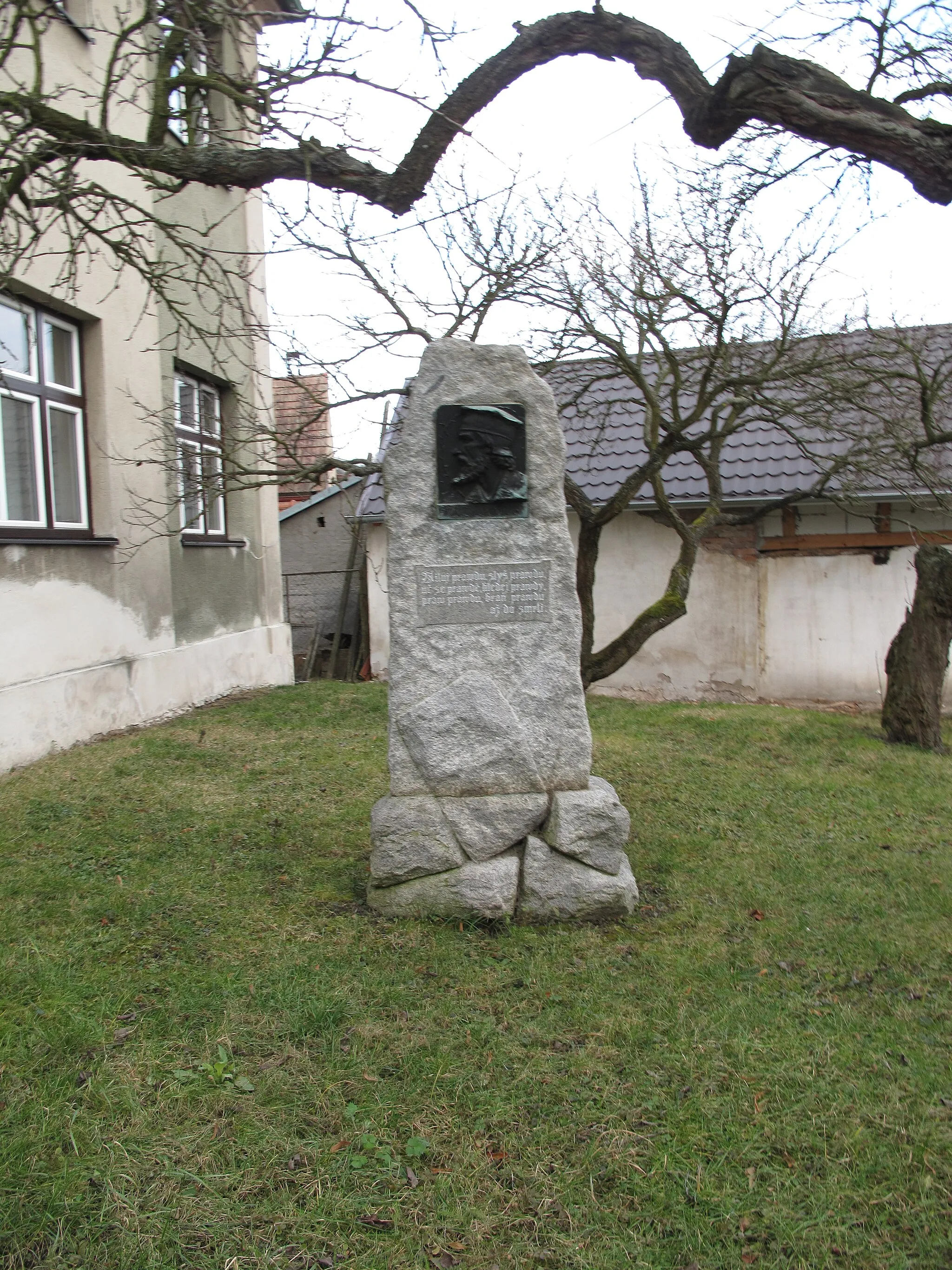 Photo showing: Monumentin Žerčice. District of Mladá Boleslav, Czech Republic.
