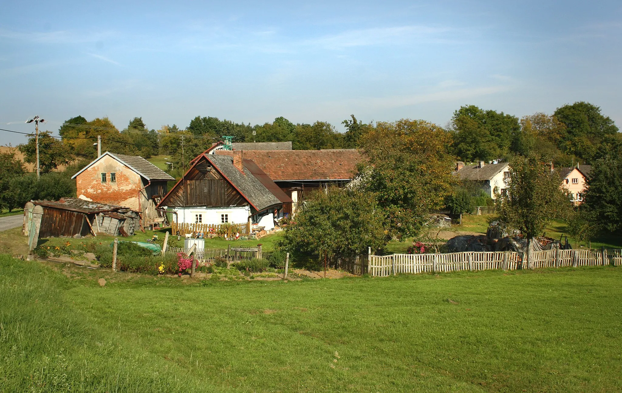 Photo showing: North part of Malobratřice, part of Kněžmost, Czech Republic