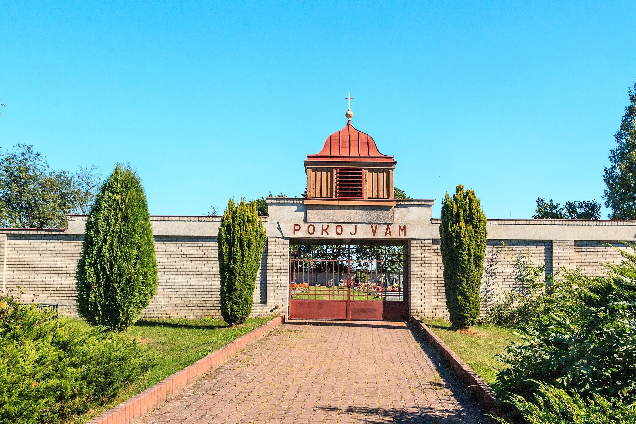 Photo showing: Hřbitov v obci Čilec