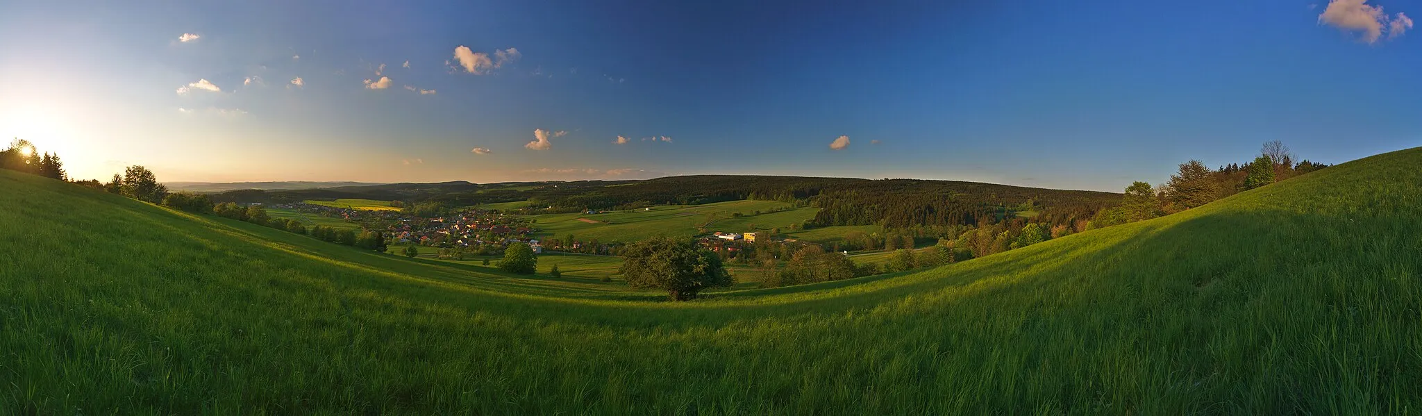 Photo showing: Panoramatický pohled na Valchov od jihu, okres Blansko