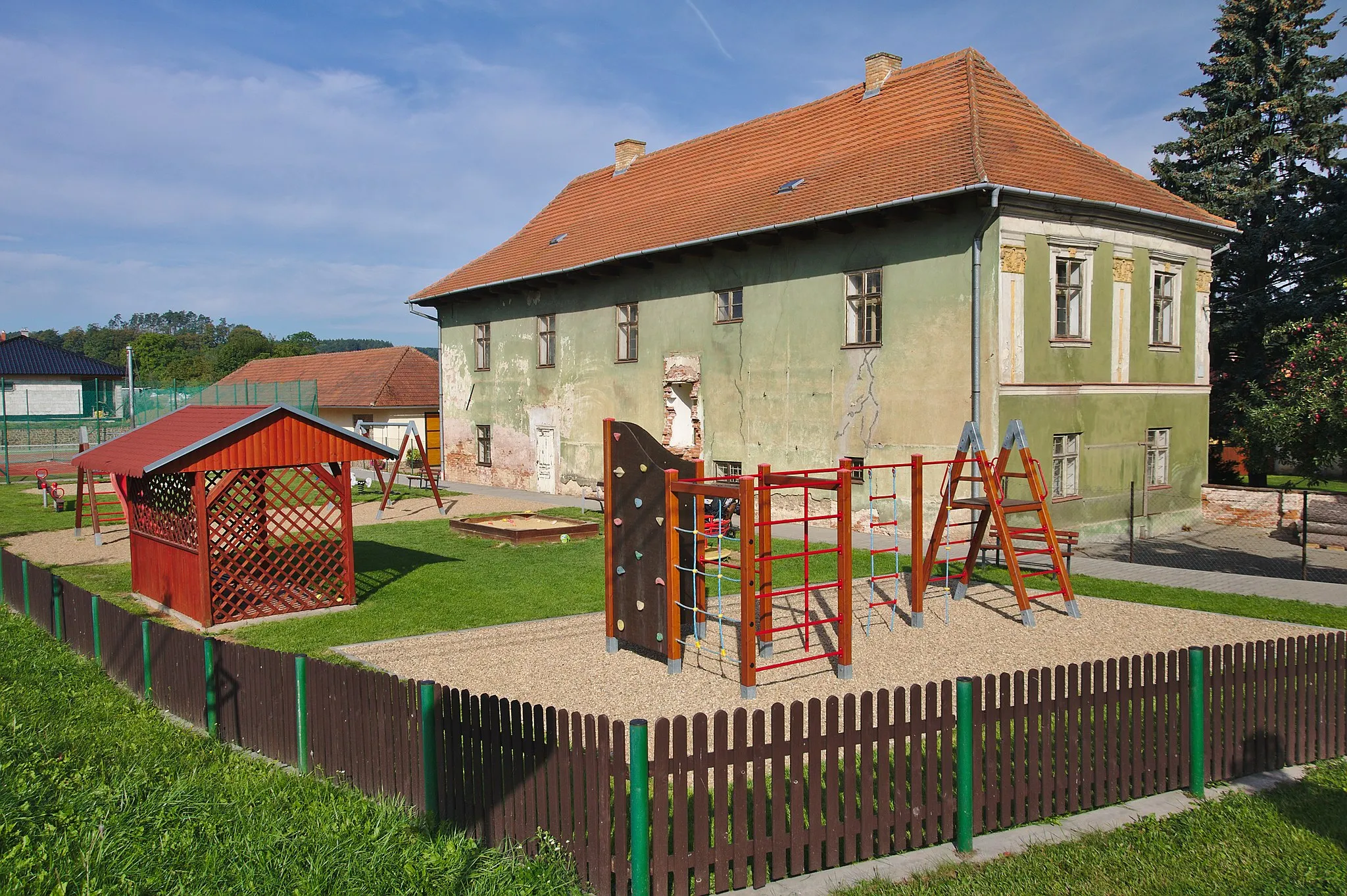 Photo showing: This is a photo of a cultural monument of the Czech Republic, number: