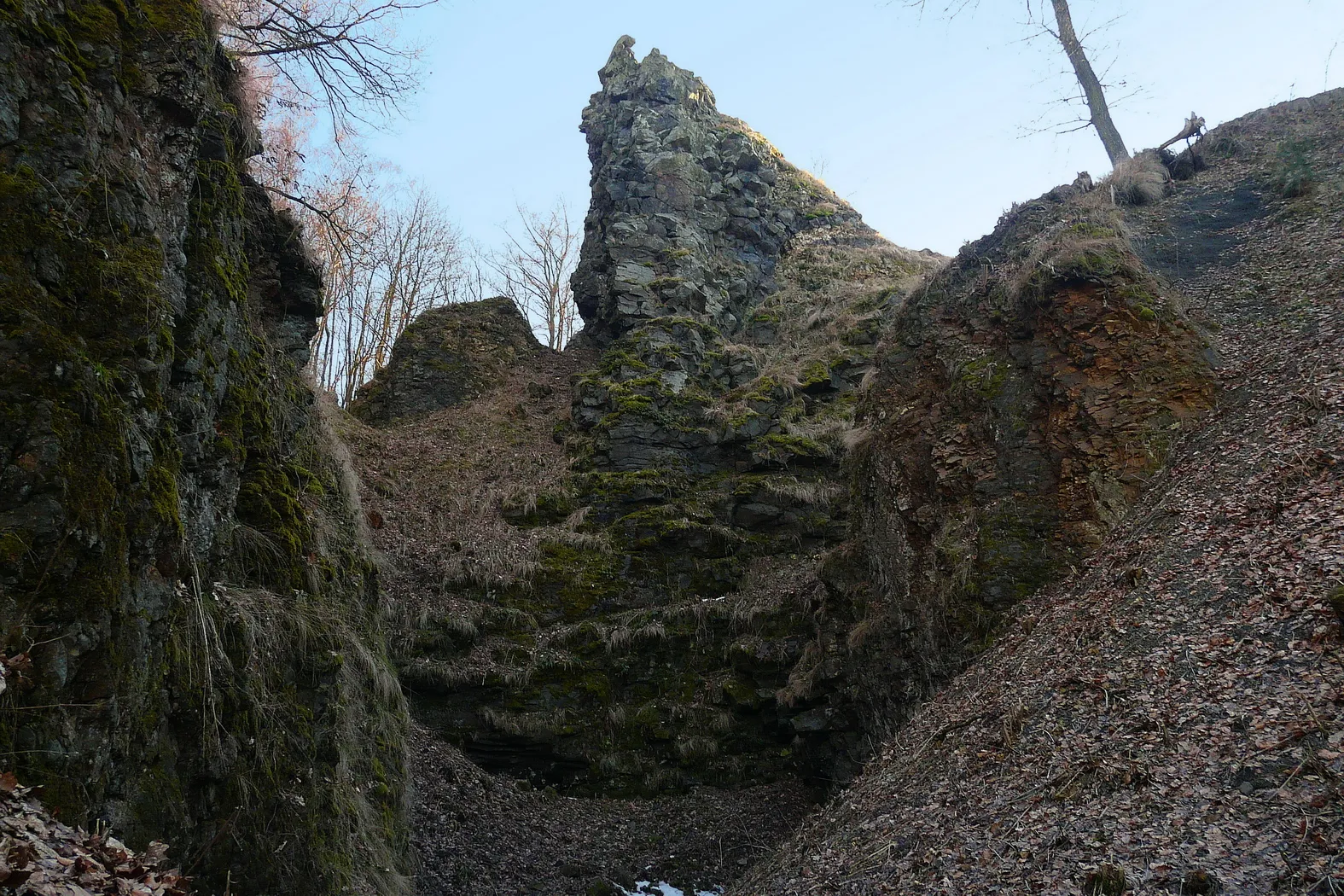 Photo showing: Neovolcanic rock of Káčov