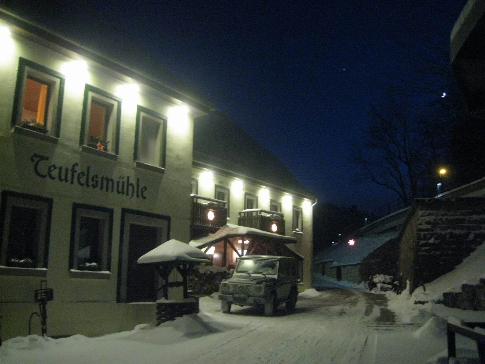 Photo showing: Wirtshaus Teufelsmühle im Schnee