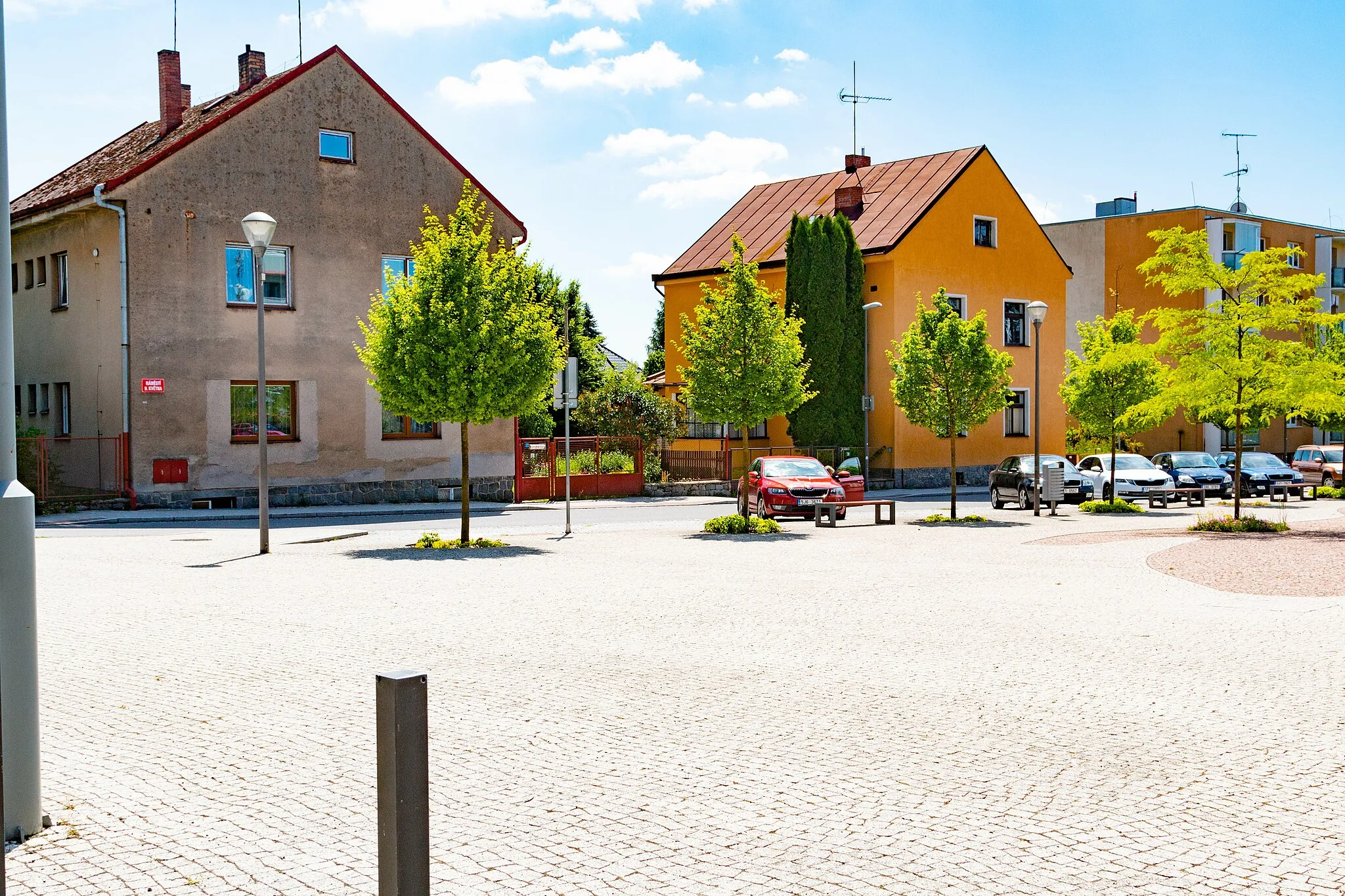 Photo showing: Ždírec nad Doubravou - náměstí 9. května