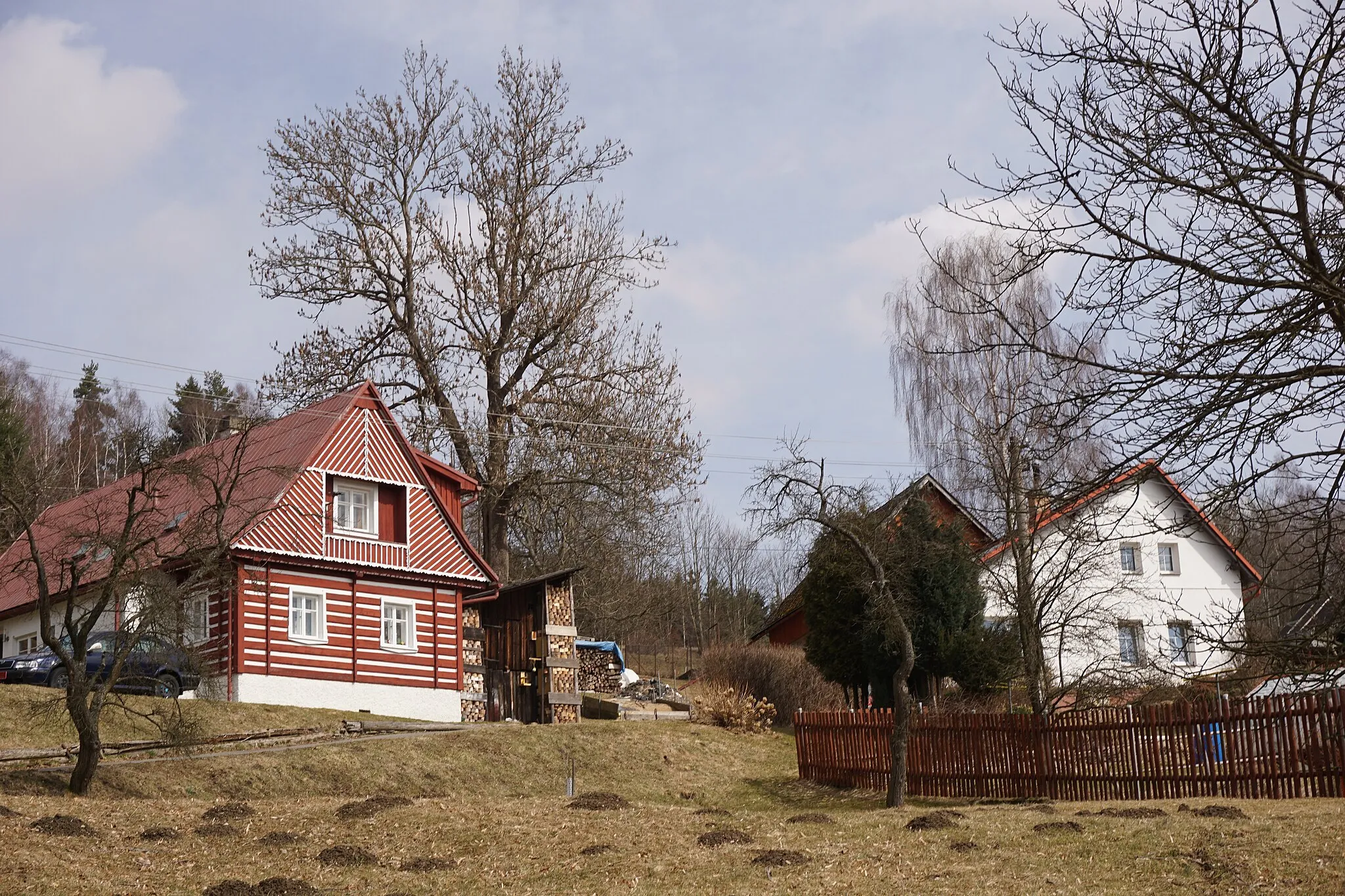 Photo showing: Střevelná (na Železnobrodsku) - čp. 7 a 27