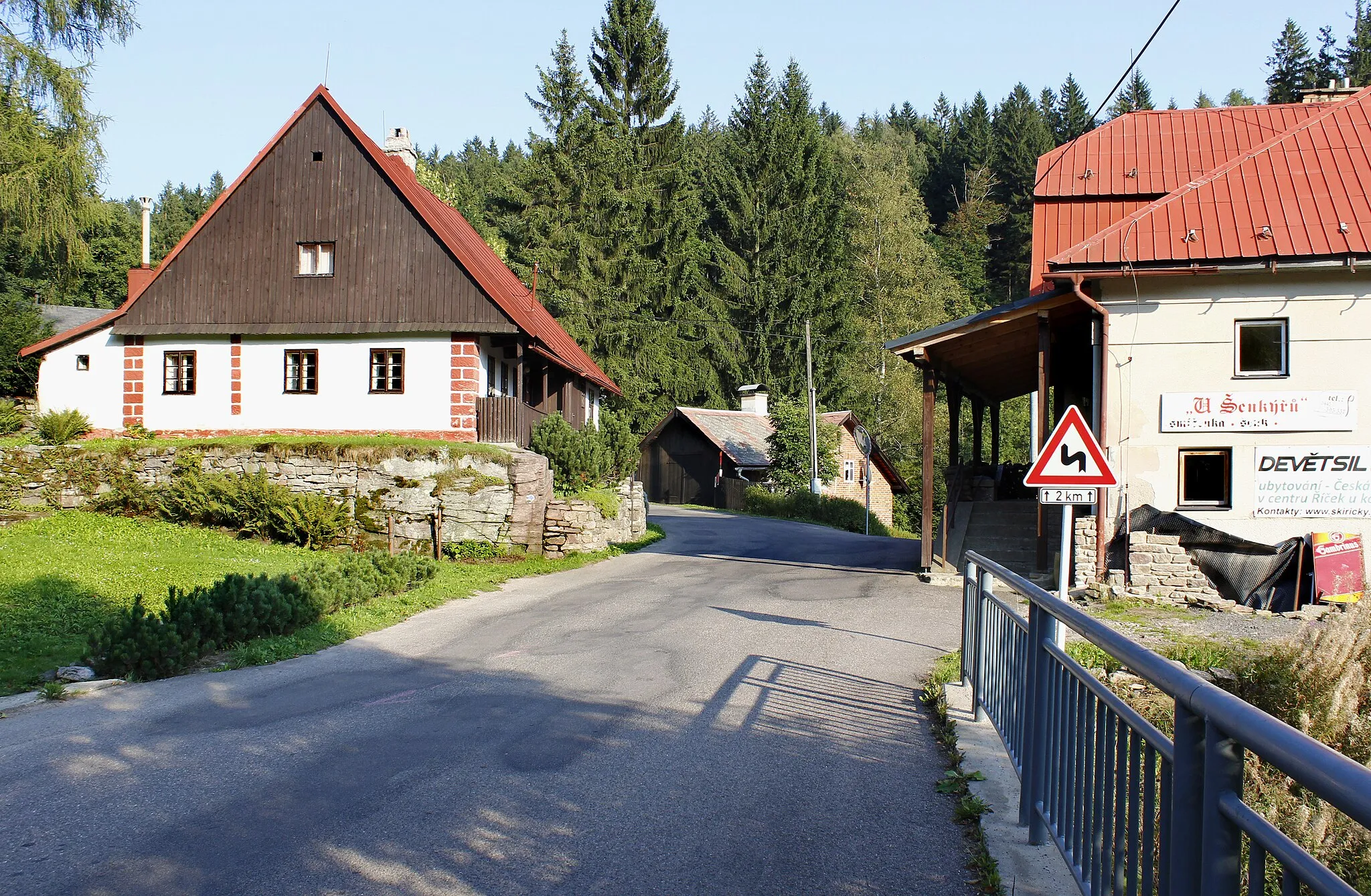 Photo showing: Middle part of Říčky v Orlických horách, Czech Republic