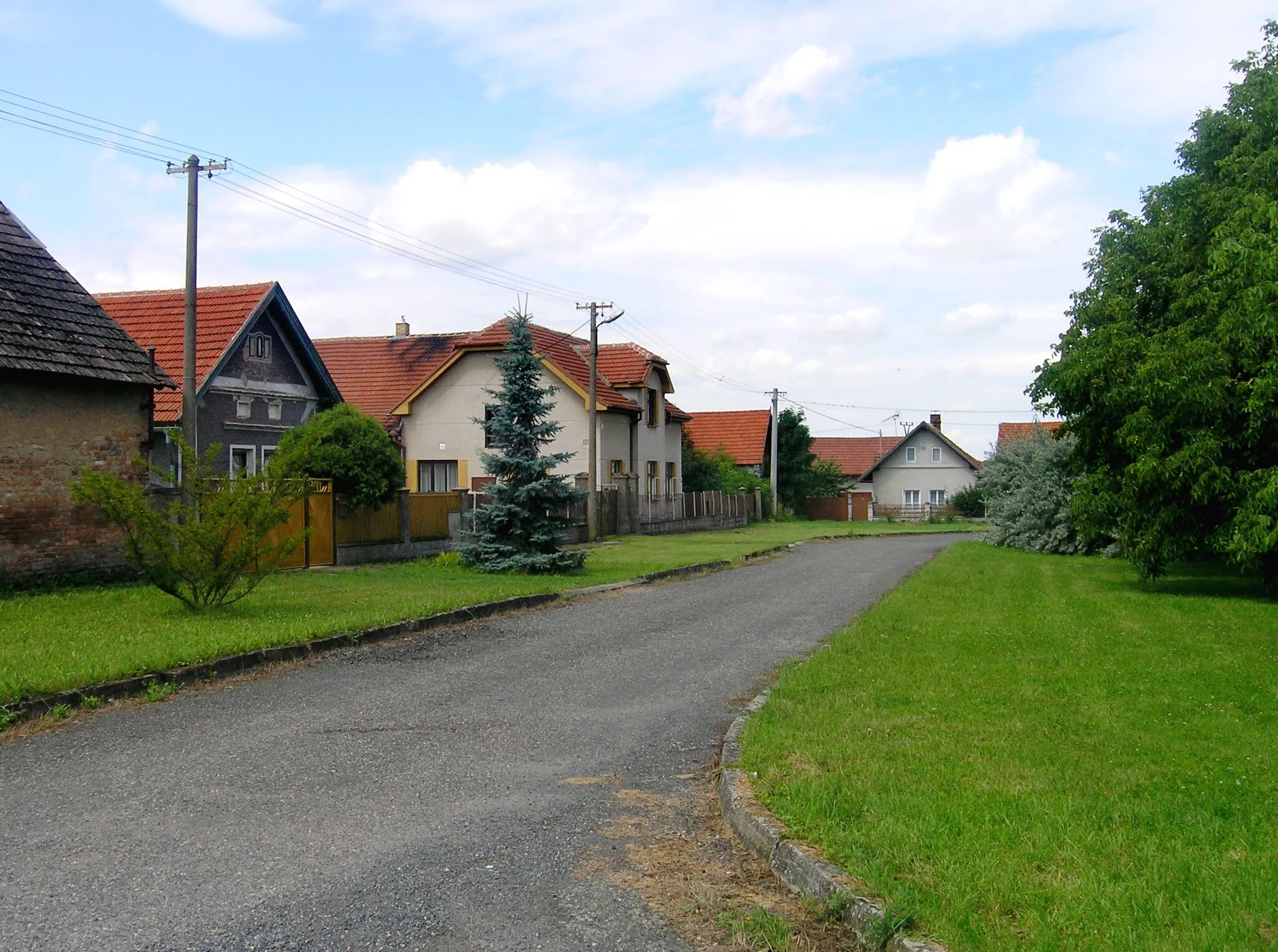 Photo showing: Rozehnaly village, part of Radovesnice II, Czech Republic