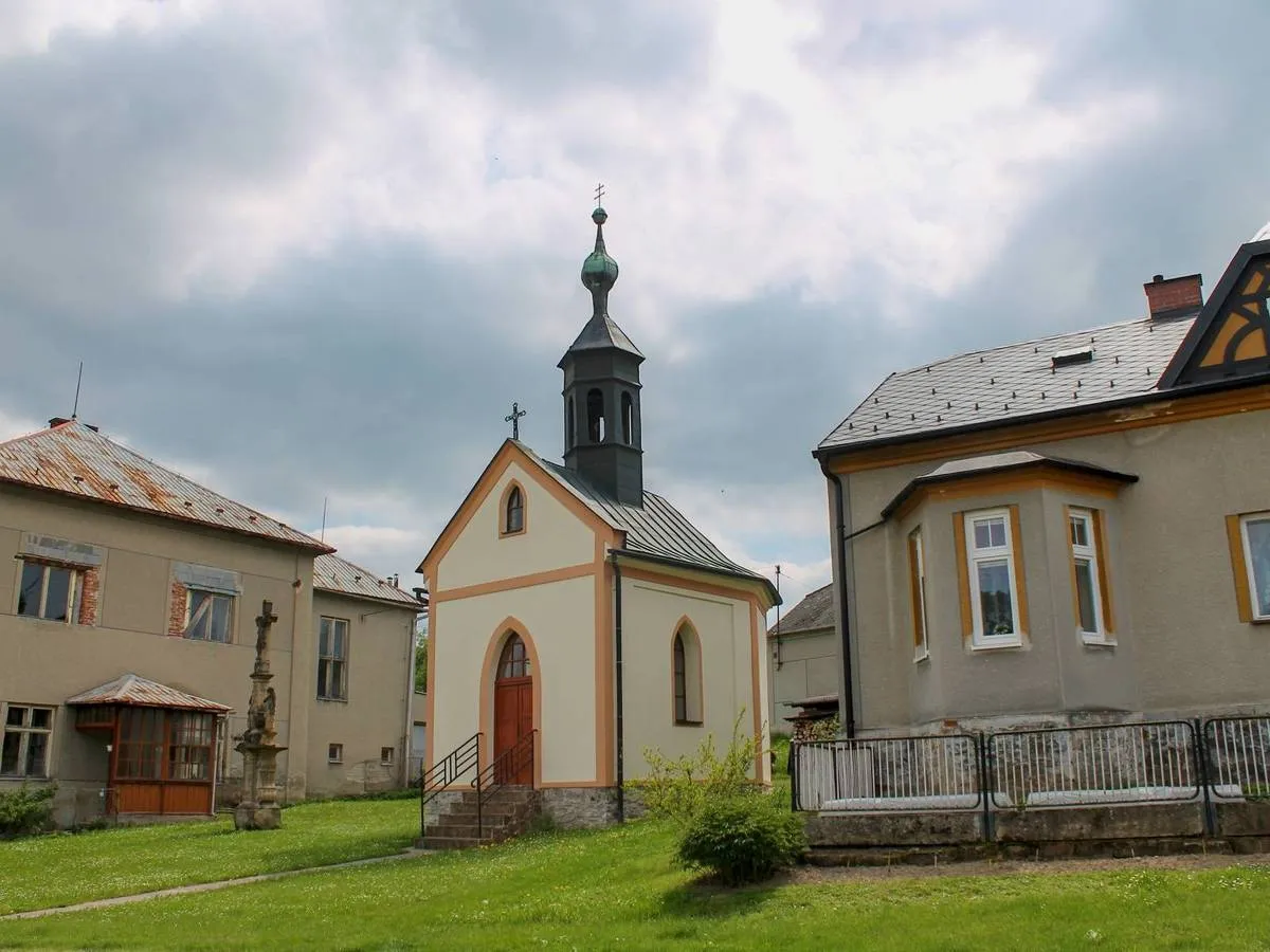 Photo showing: Chapel in Bouzov in Olomouc District – entry no. 21933.