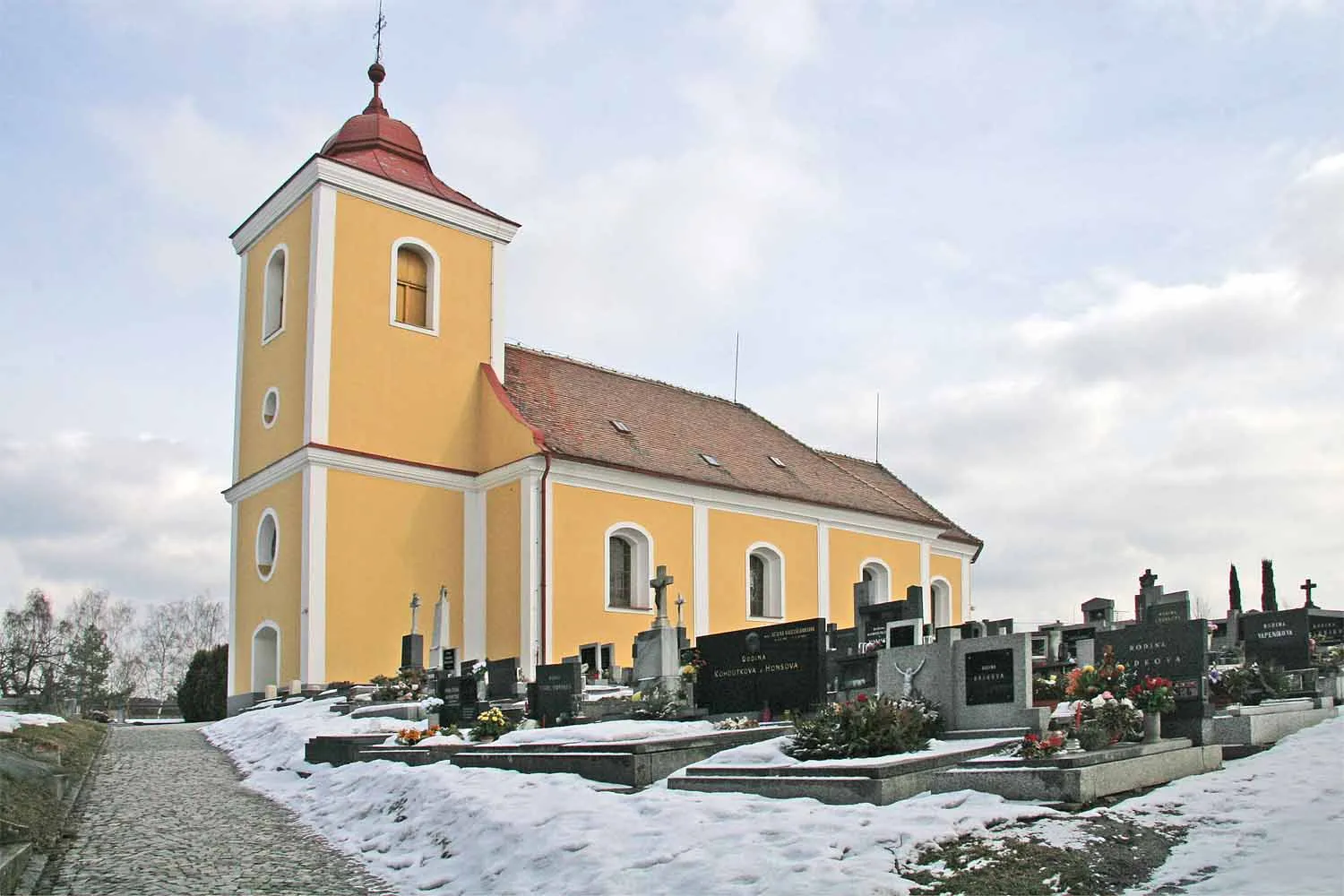 Photo showing: Baroque church of St. George in Býšť, Czech Republic.