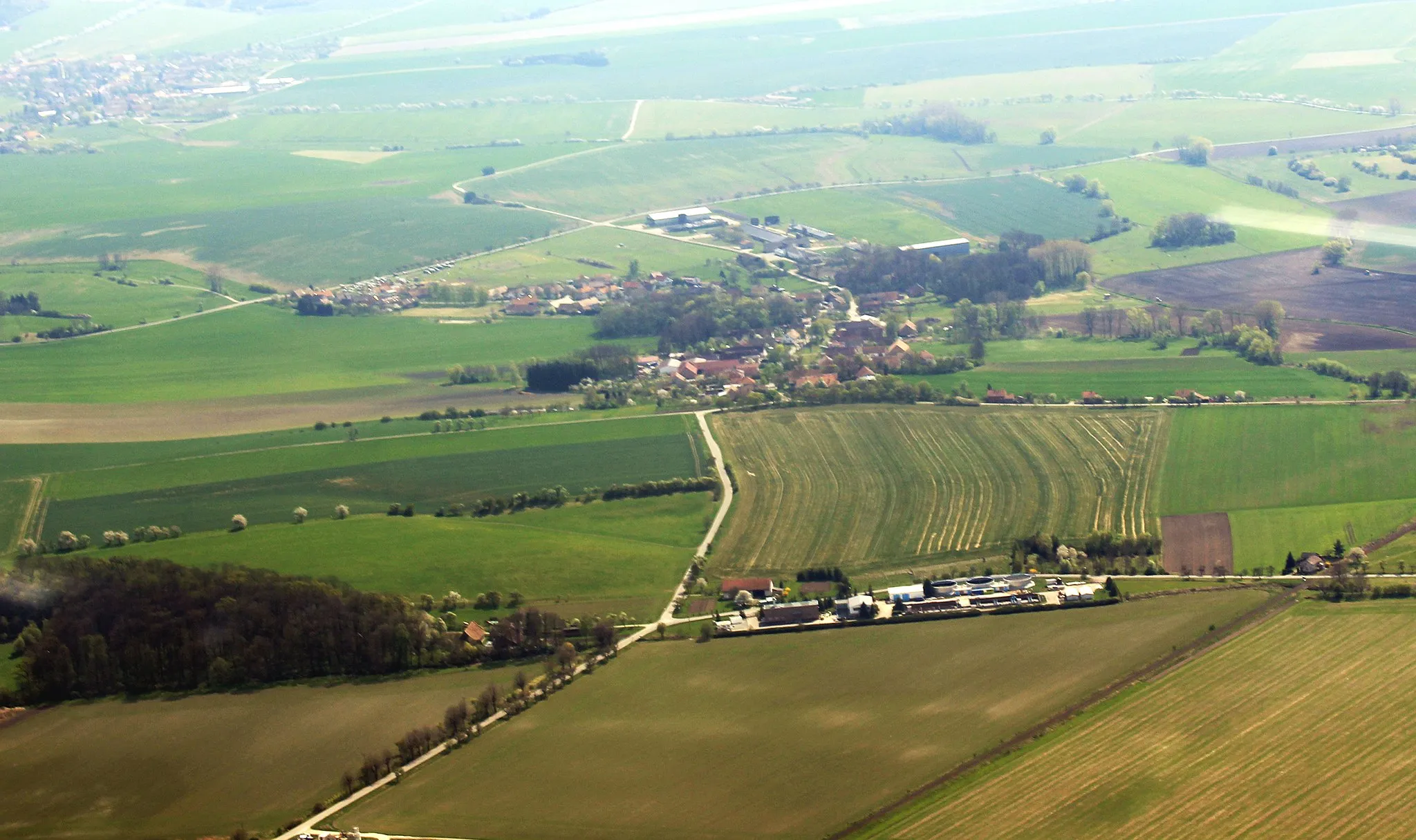 Photo showing: Small village Čánka, part of town Opočno in Rychnov nad Kněžnou District from air, eastern Bohemia, Czech Republic