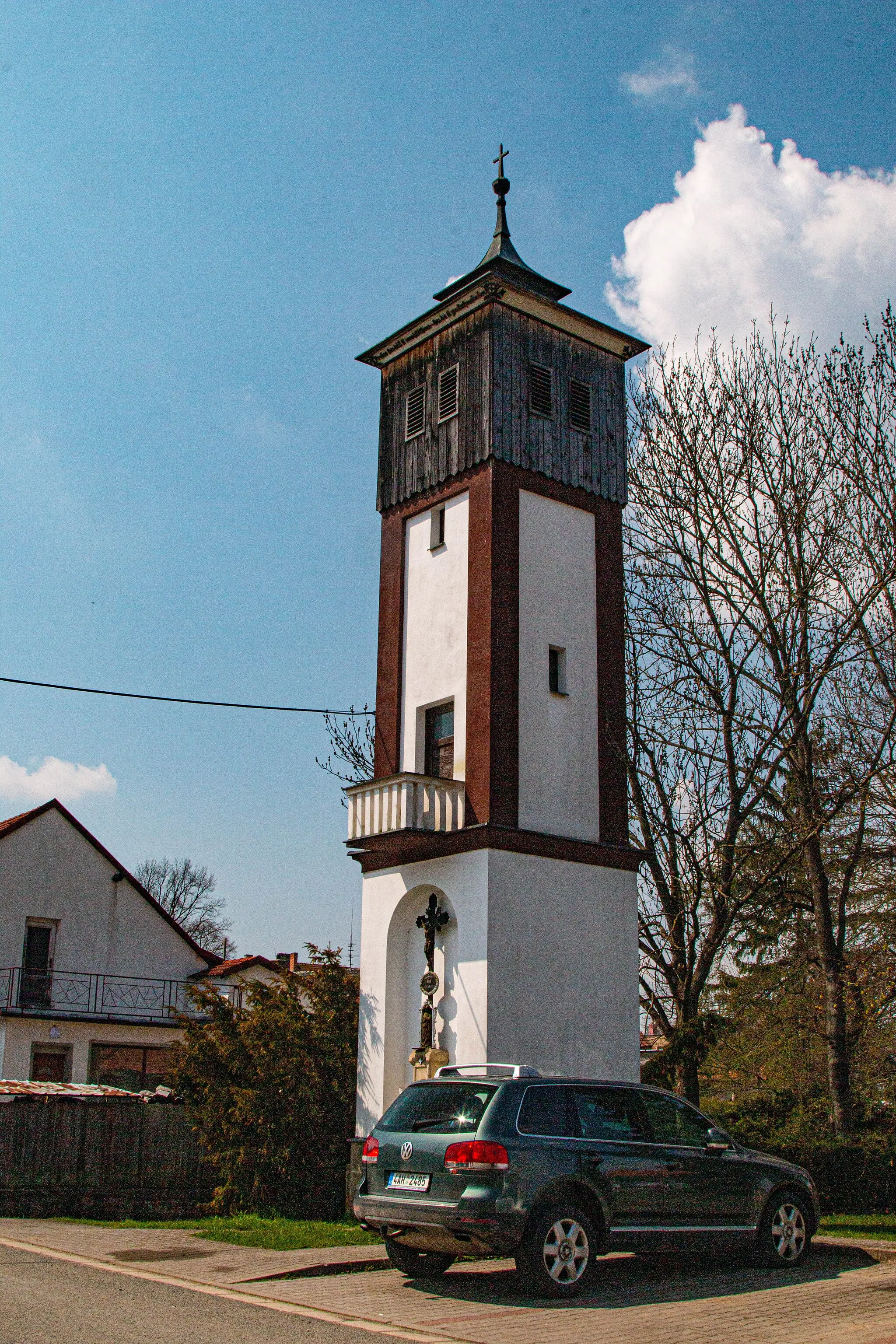 Photo showing: Zvonice v Litětinách