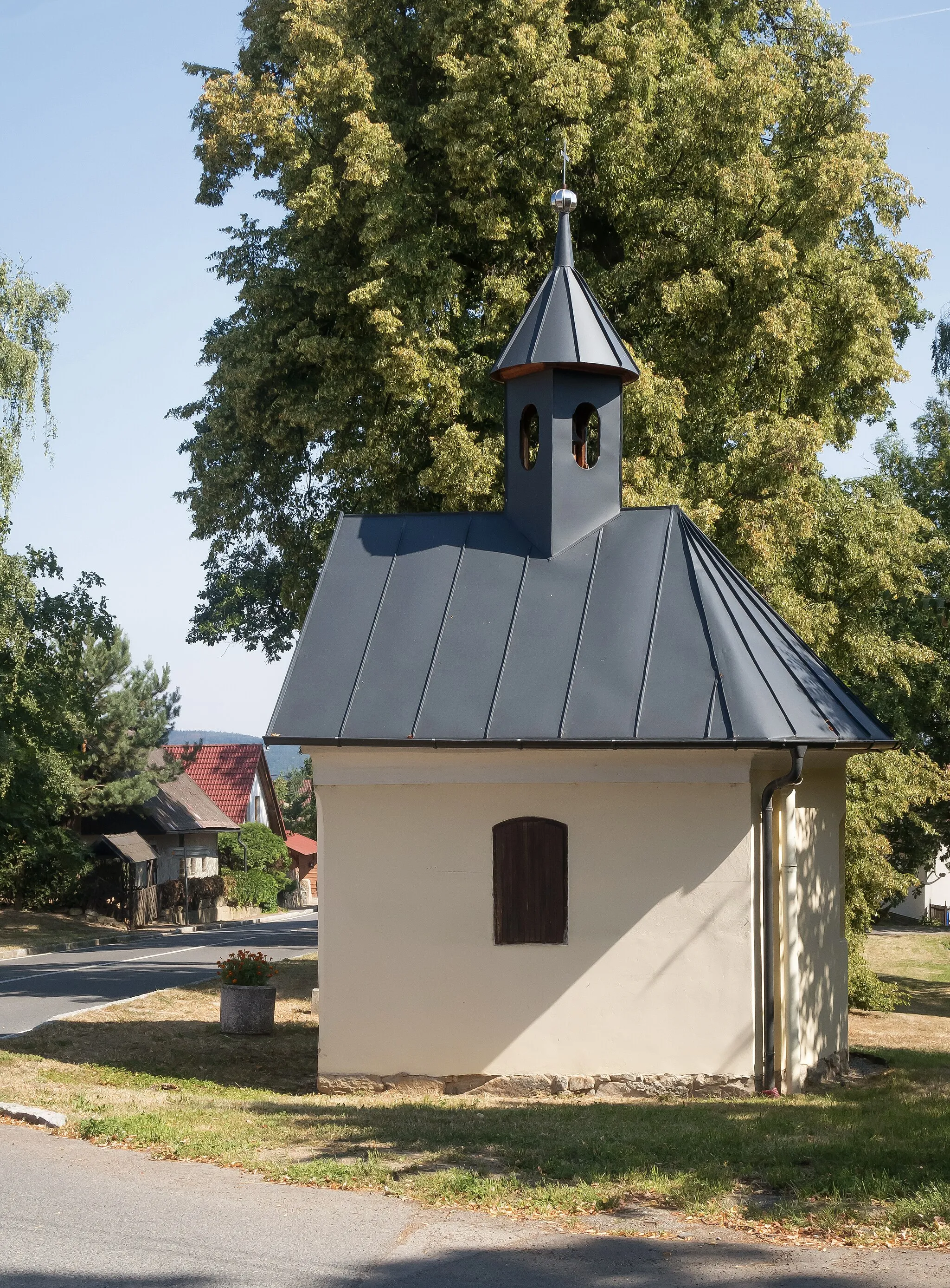Photo showing: Závidkovice, chapel