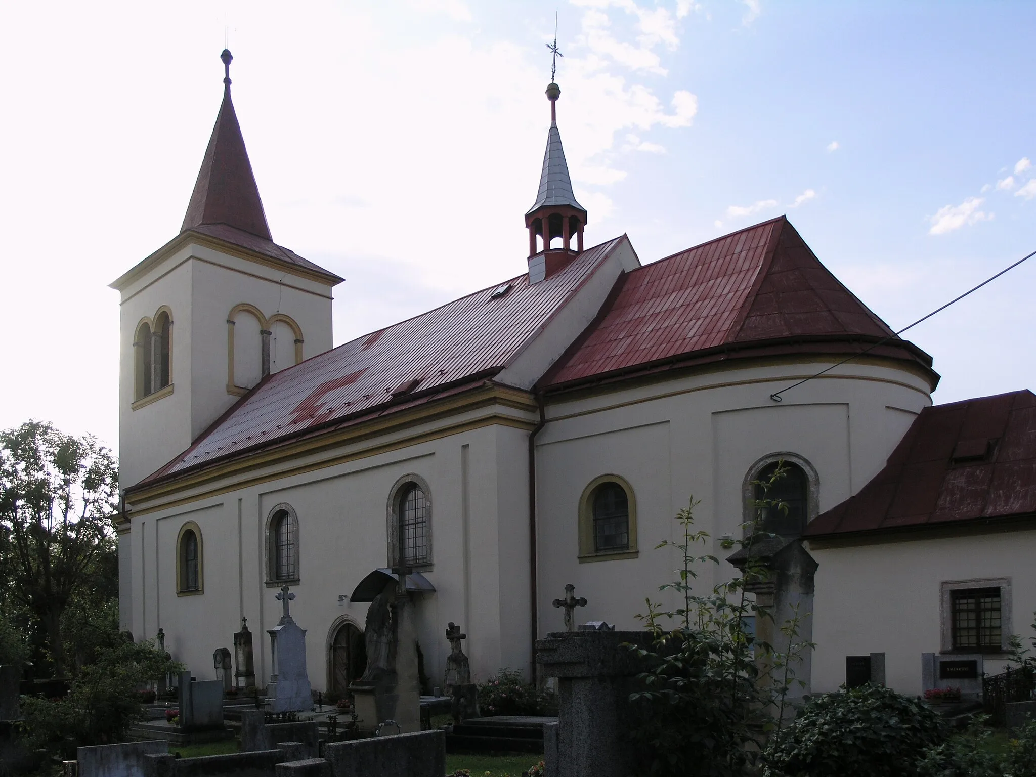 Photo showing: Robousy - kostel Nalezení svatého Kříže