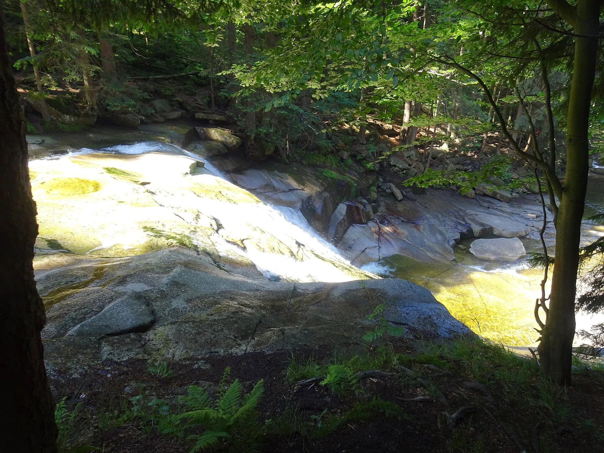 Photo showing: Harrachov, Jablonec nad Nisou District, Czechia. Mumlavský vodopád waterfall.