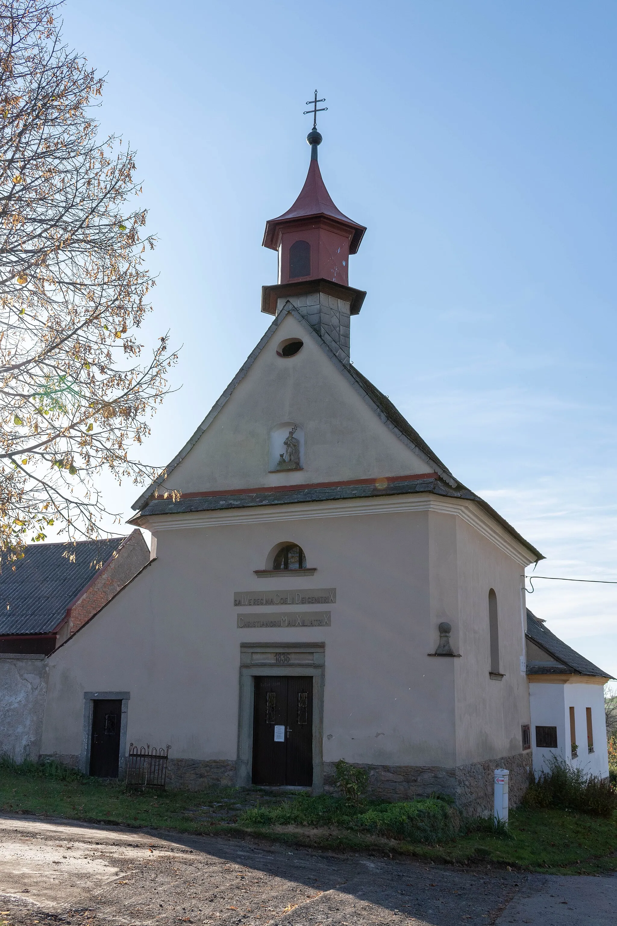 Photo showing: Kaple Narození Panny Marie v obci Vlčkovice