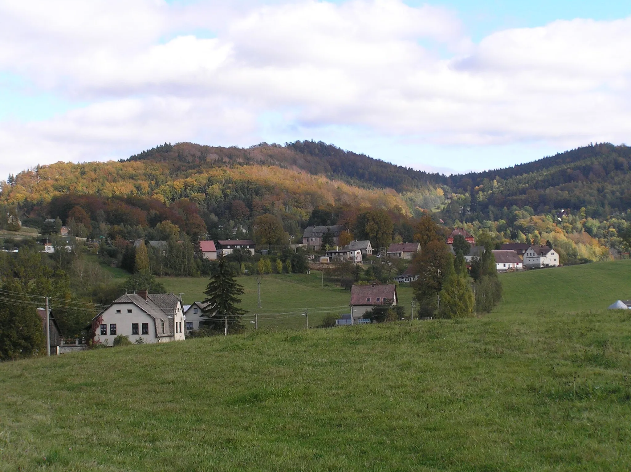 Photo showing: Radčice s Dračím vrchem