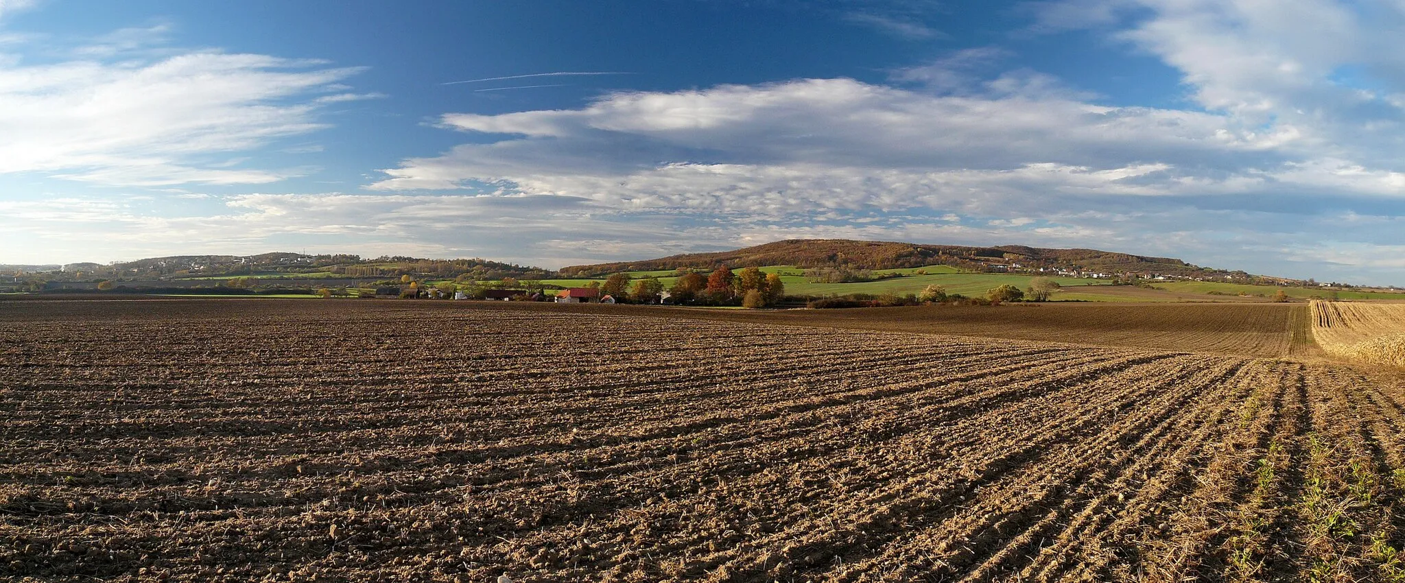 Photo showing: Kosmonoská výšina – jižní strana