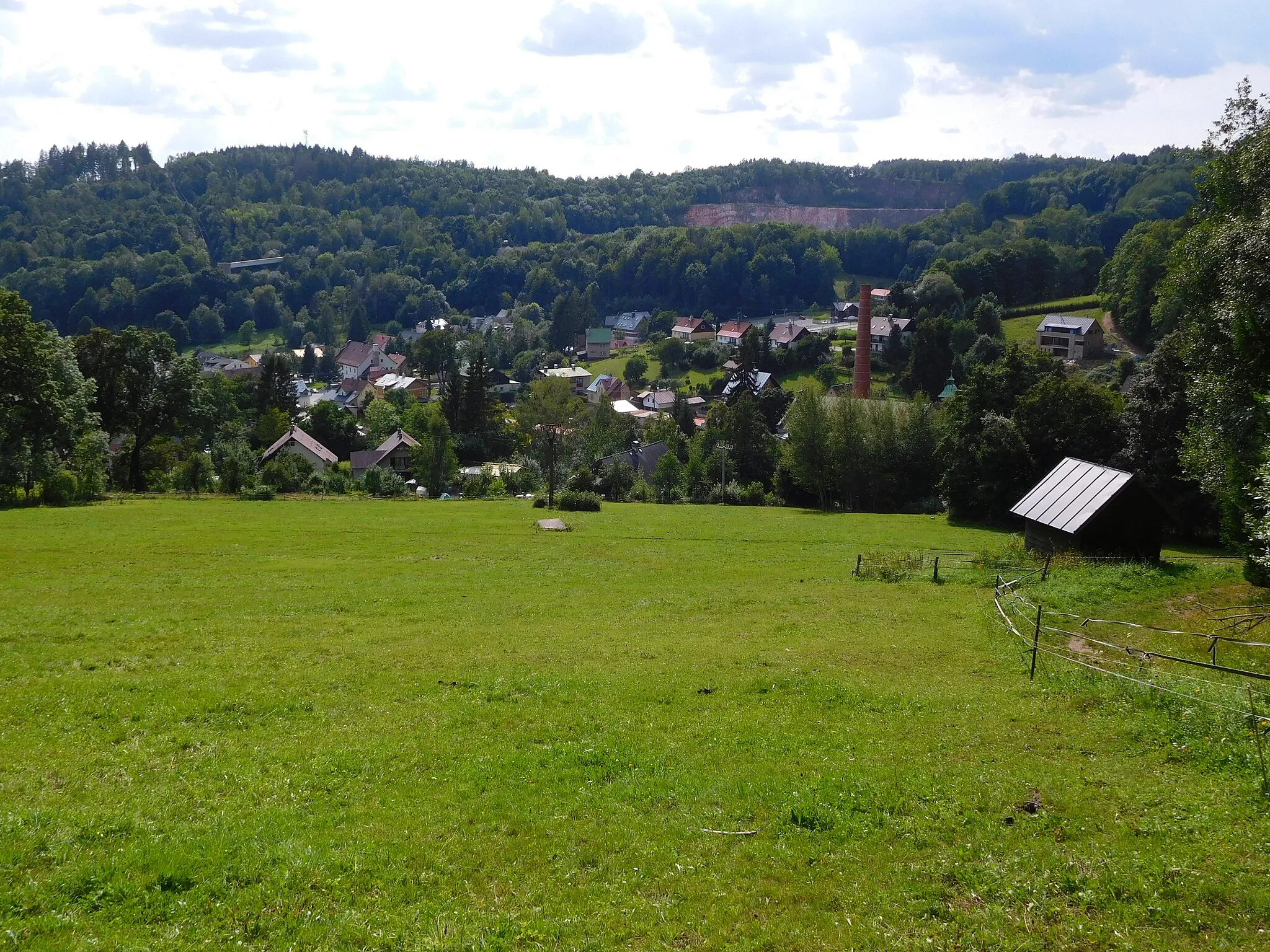 Photo showing: Černý Důl, celkový pohled od severovýchodu