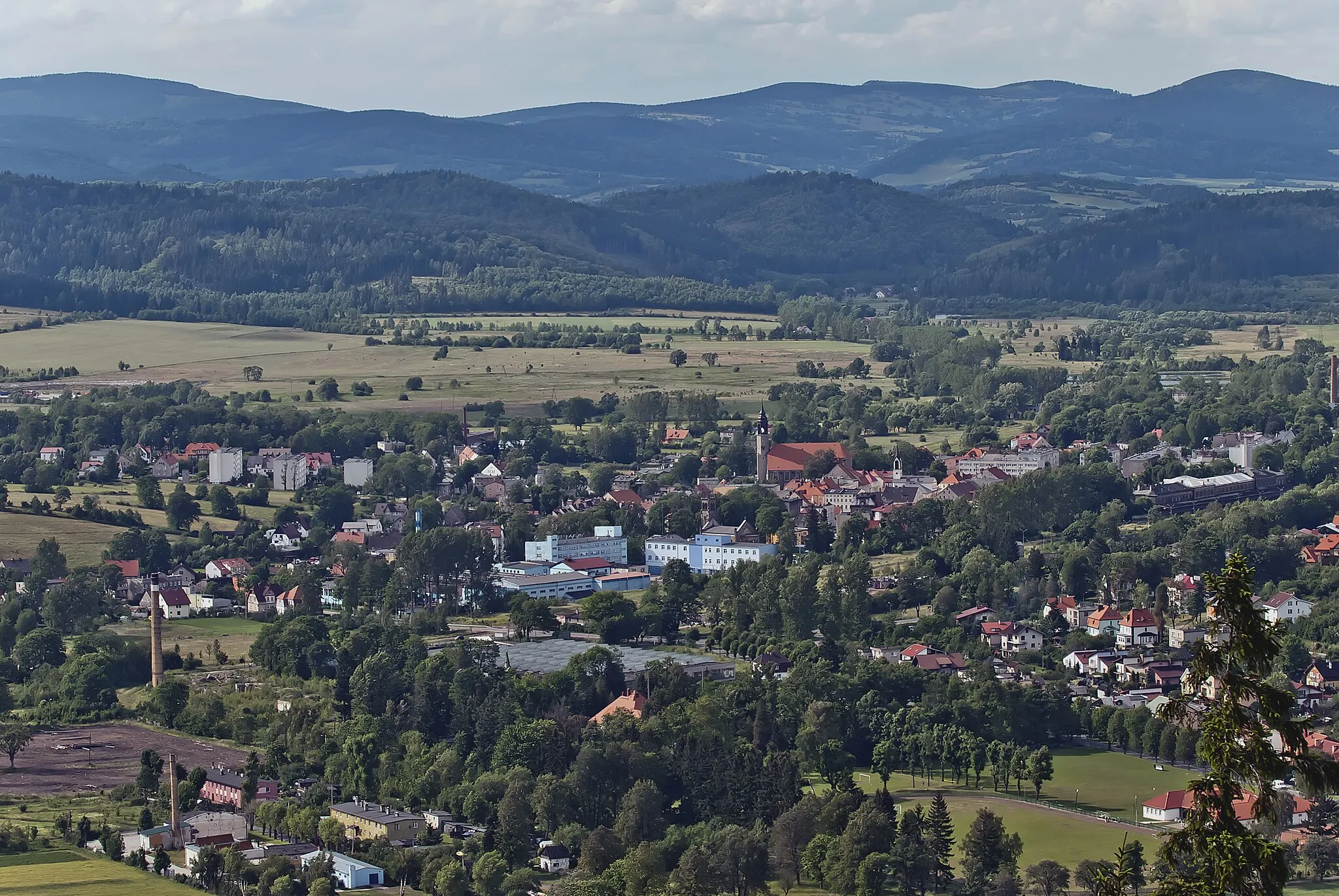 Photo showing: Lubawka, widok z Kruczej Skały