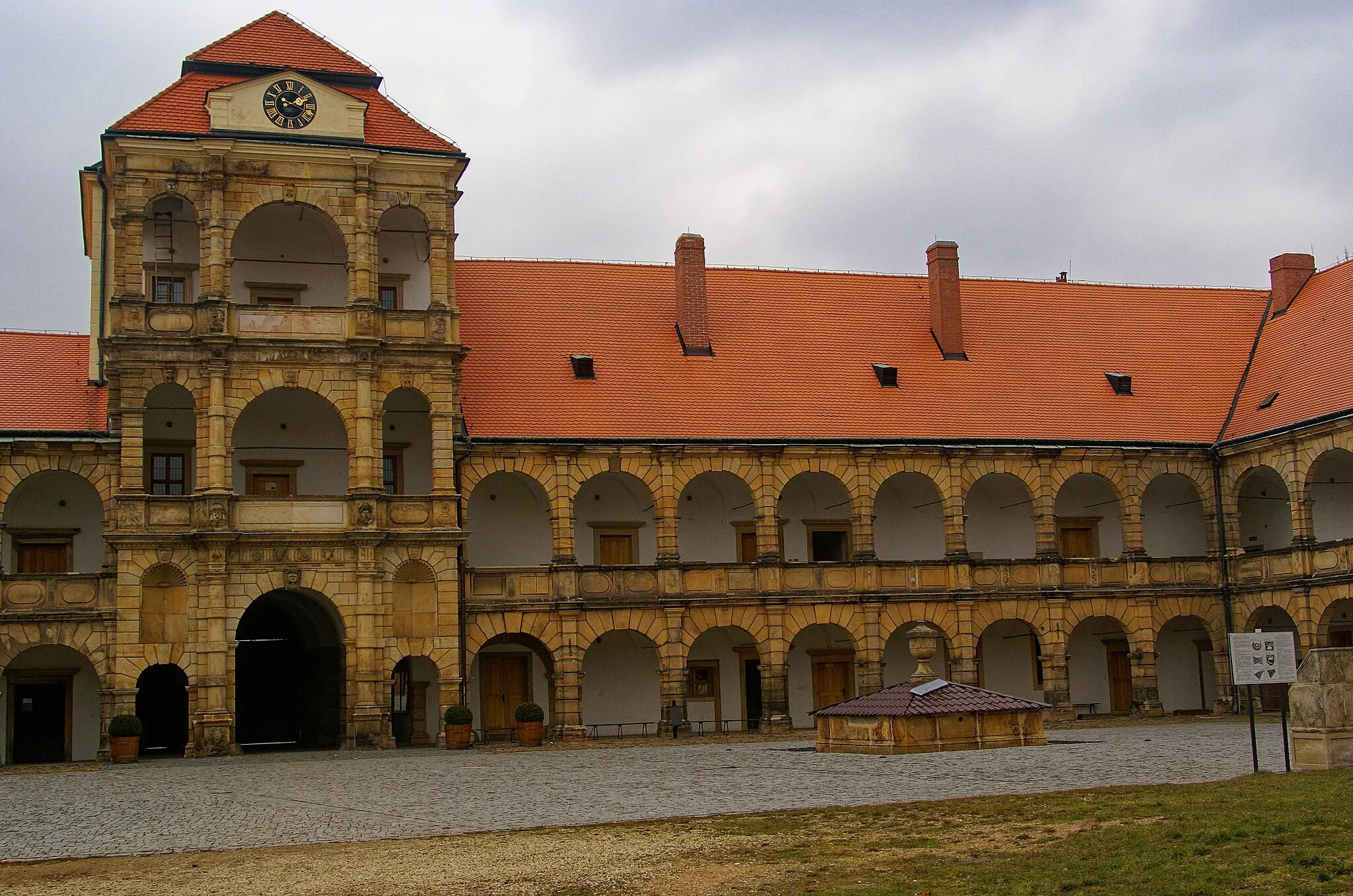 Photo showing: Moravská Třebová - Castle 1492 Italian Renaissance