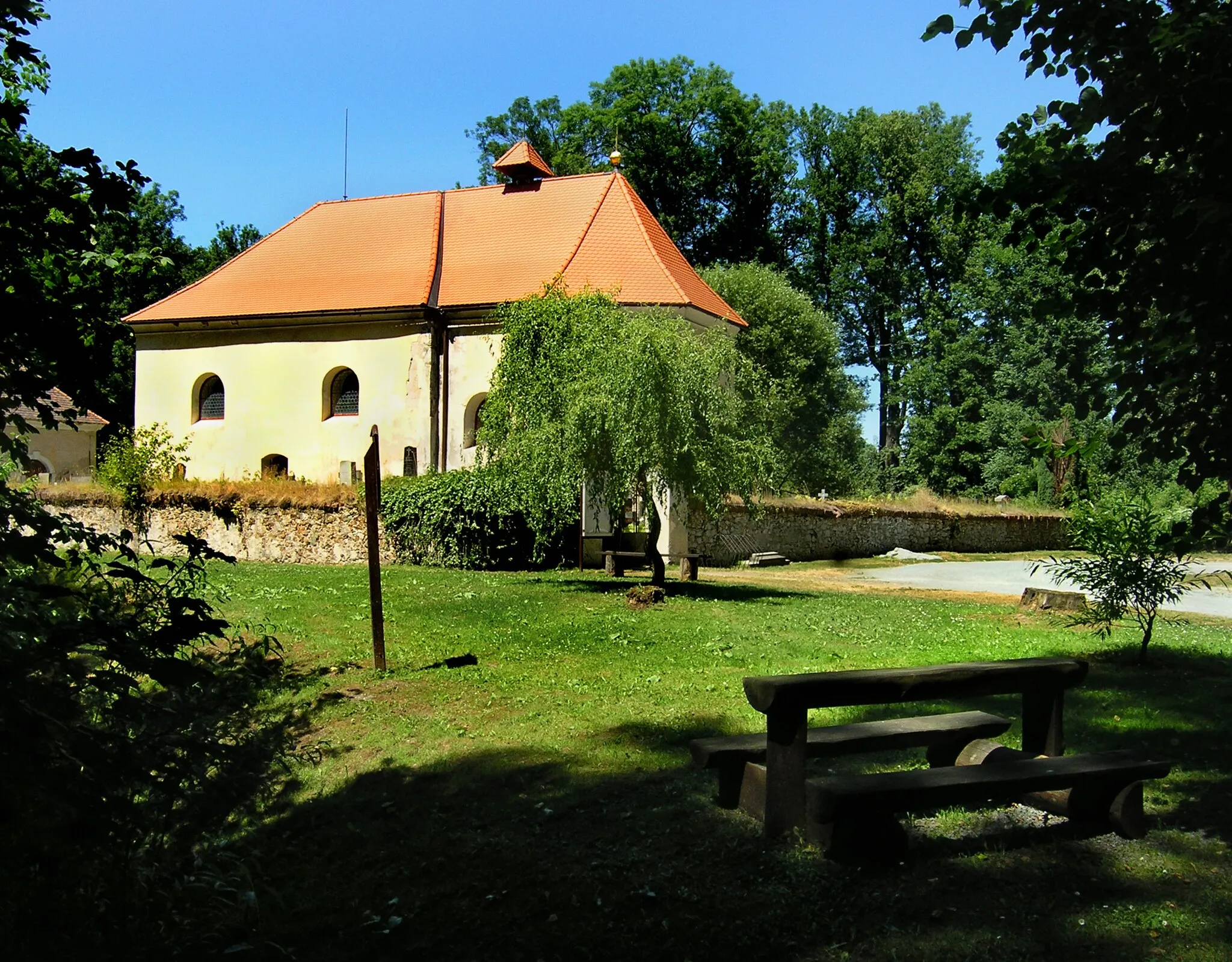 Photo showing: Valy nad Labem - Obecní úřad. Veselská ulice.