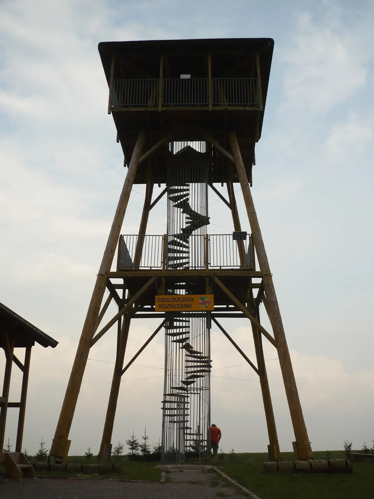 Photo showing: Toulovcova Observing tower near Budislav