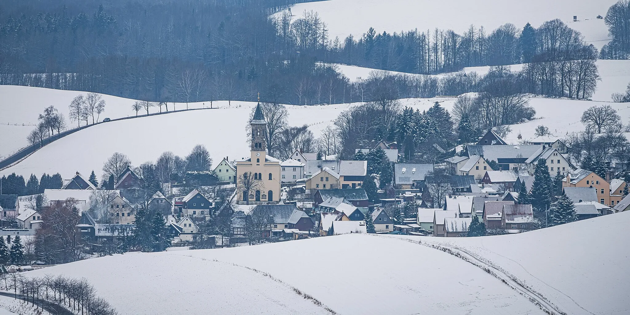 Photo showing: View from observation tower near Hinterhermsdorf in Sebnitz, Saxony, Germany