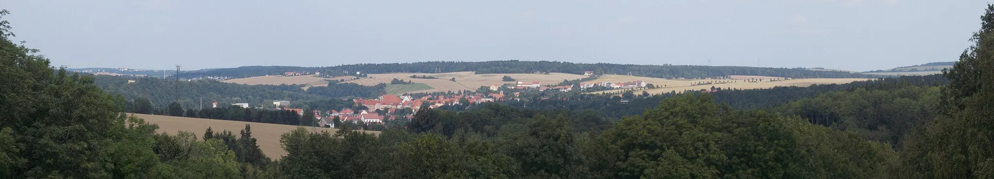 Photo showing: Blick vom Ziegenrücken nach Dippoldiswalde im August 2013.