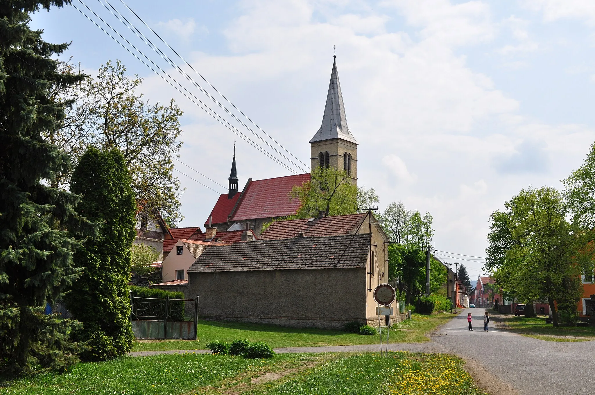 Photo showing: Radonice nad Ohří - Feast of the Cross Church