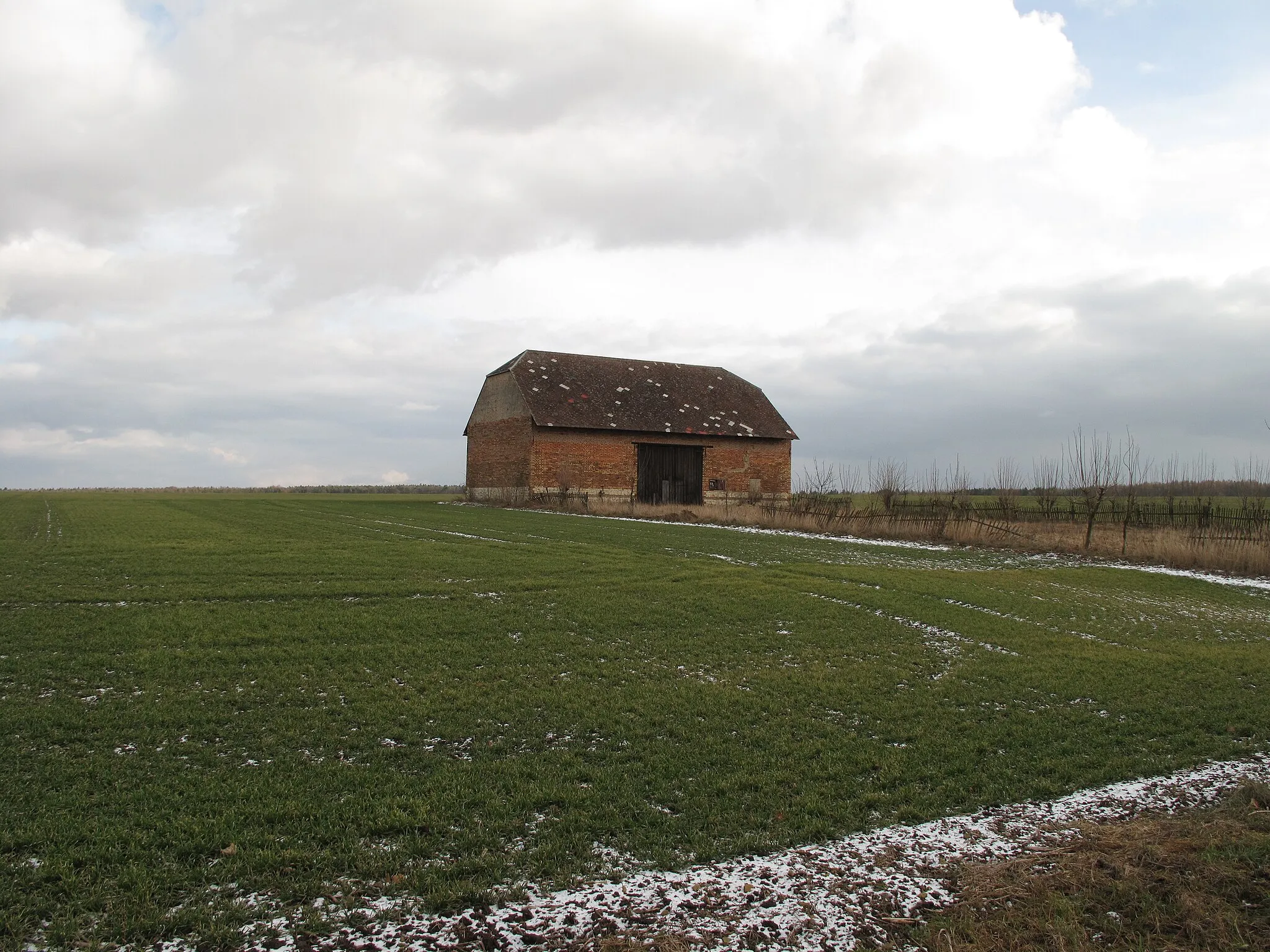 Photo showing: Barnin Hvížďalka. Louny District, Czech Republic.