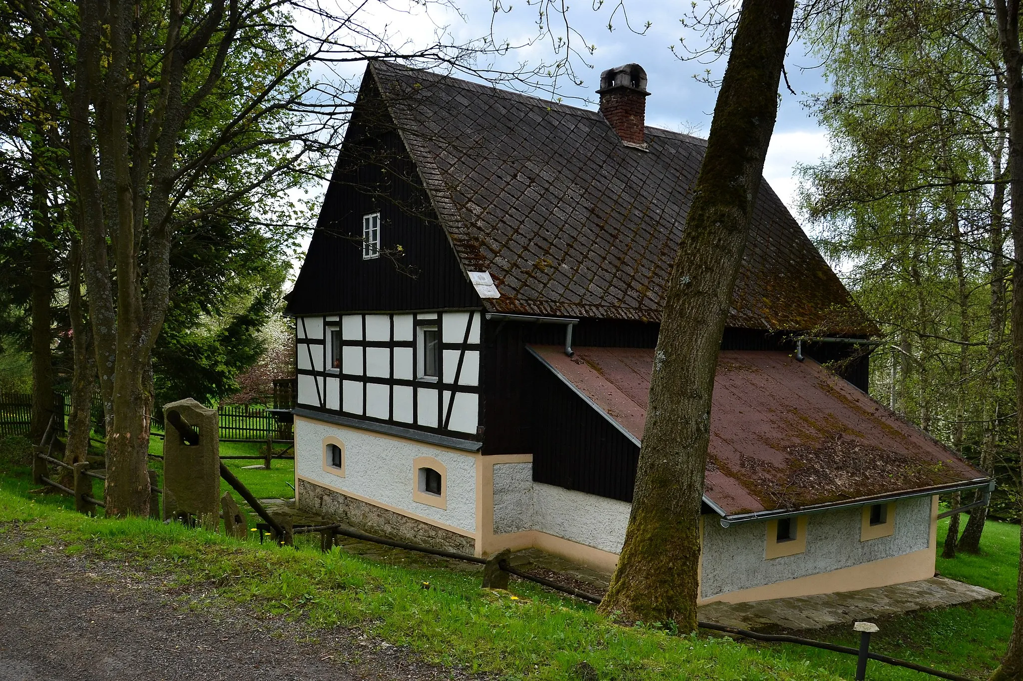 Photo showing: Hrázděný dům