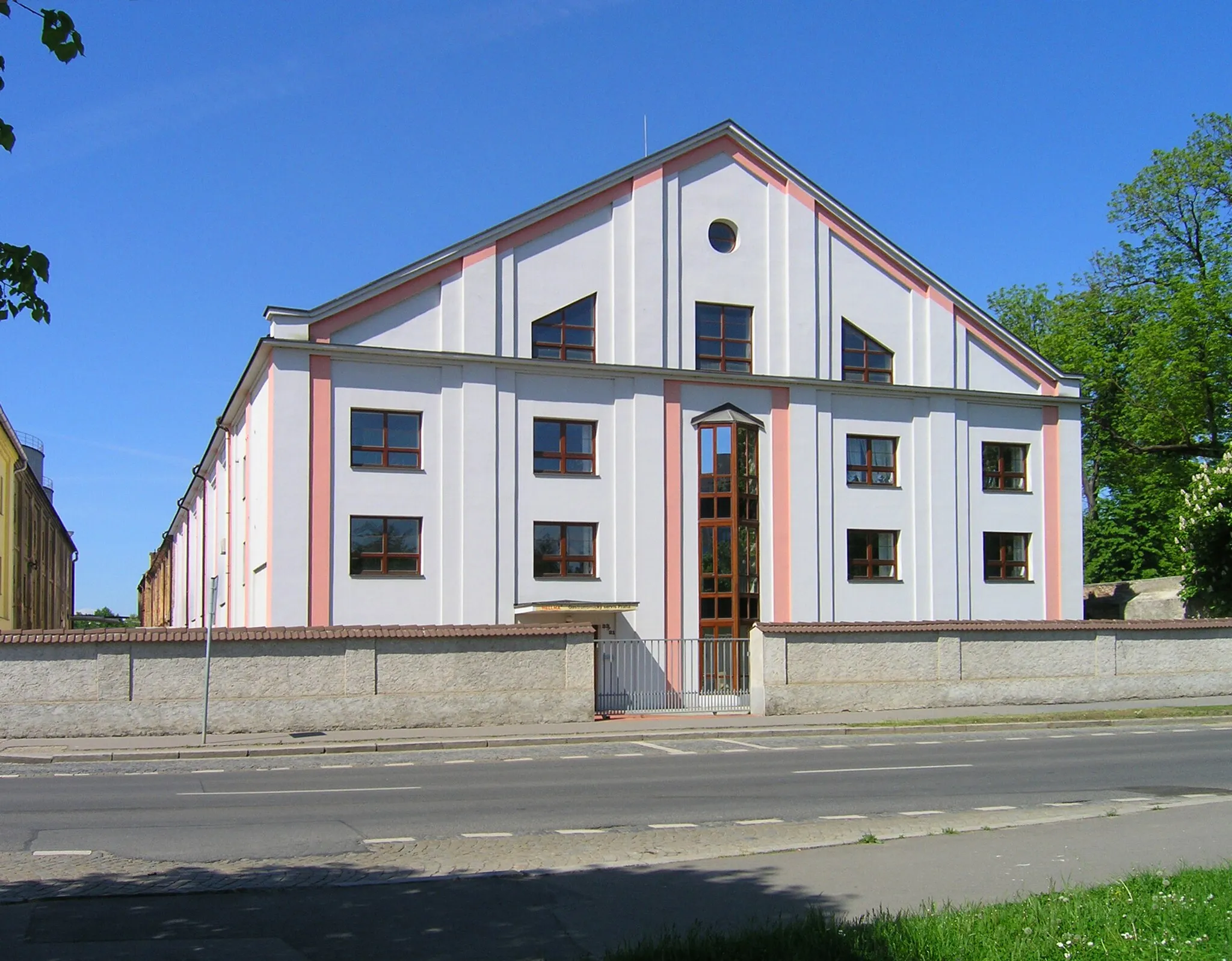 Photo showing: Formar Sugar Refinery in Čakovice, Prague