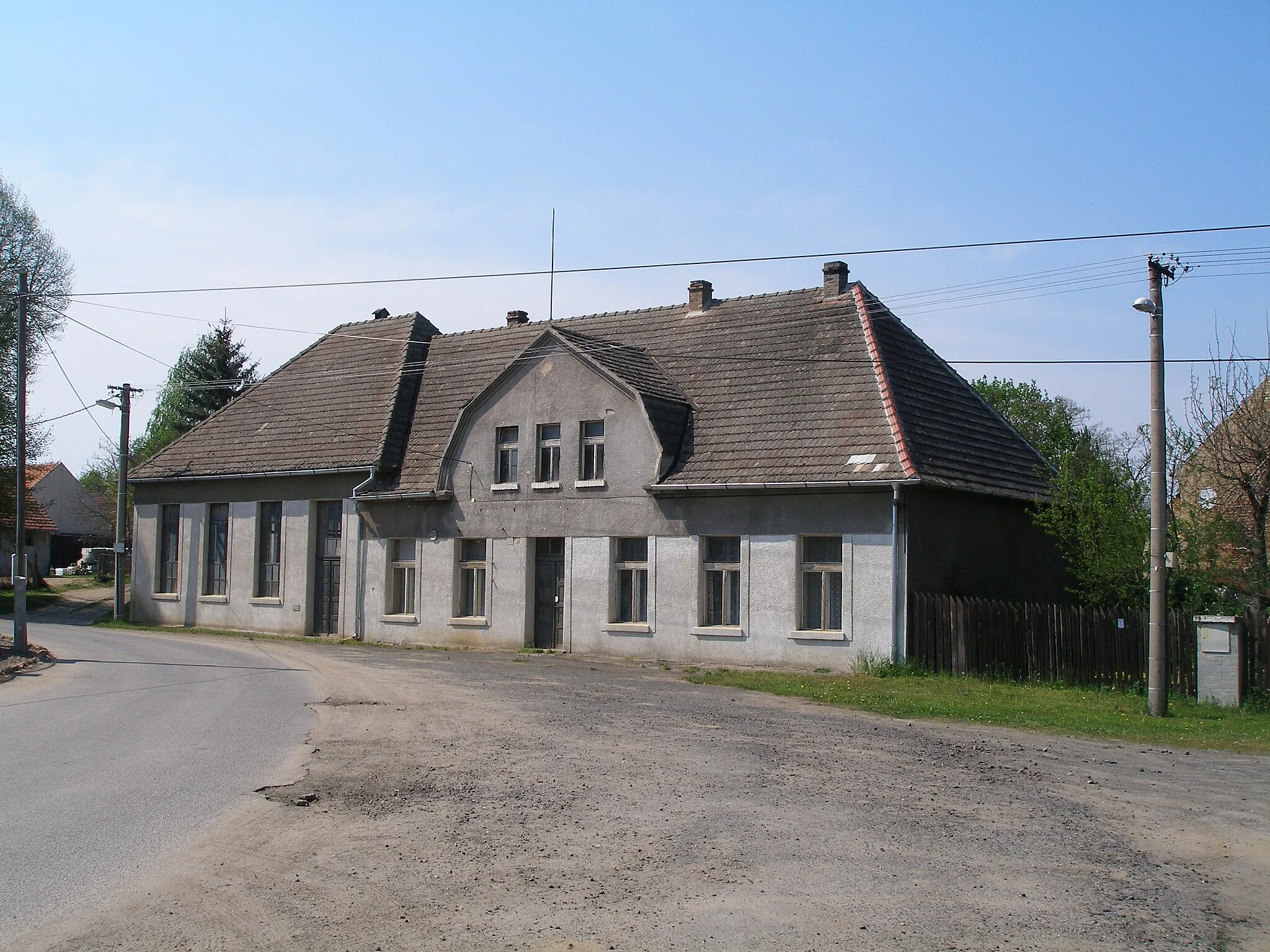 Photo showing: House in Kozlovice.