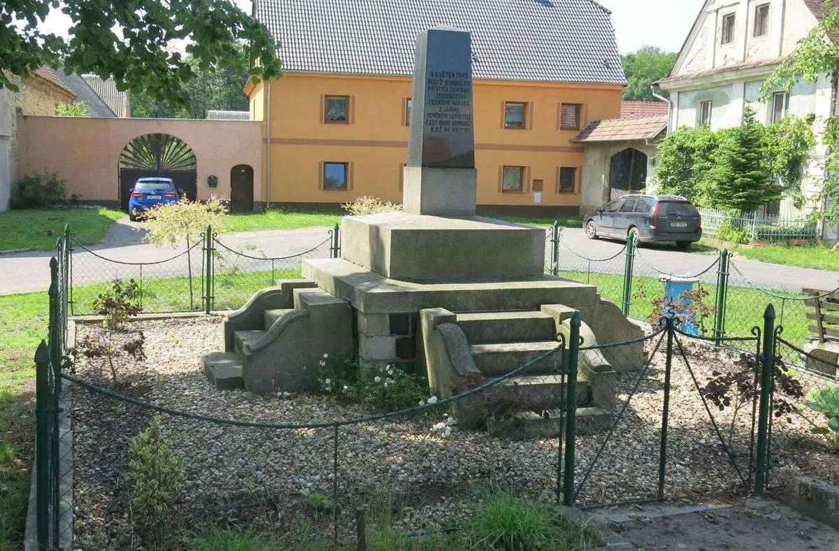 Photo showing: Memorial in Vrutice in Litoměřice District – entry no. 16054.