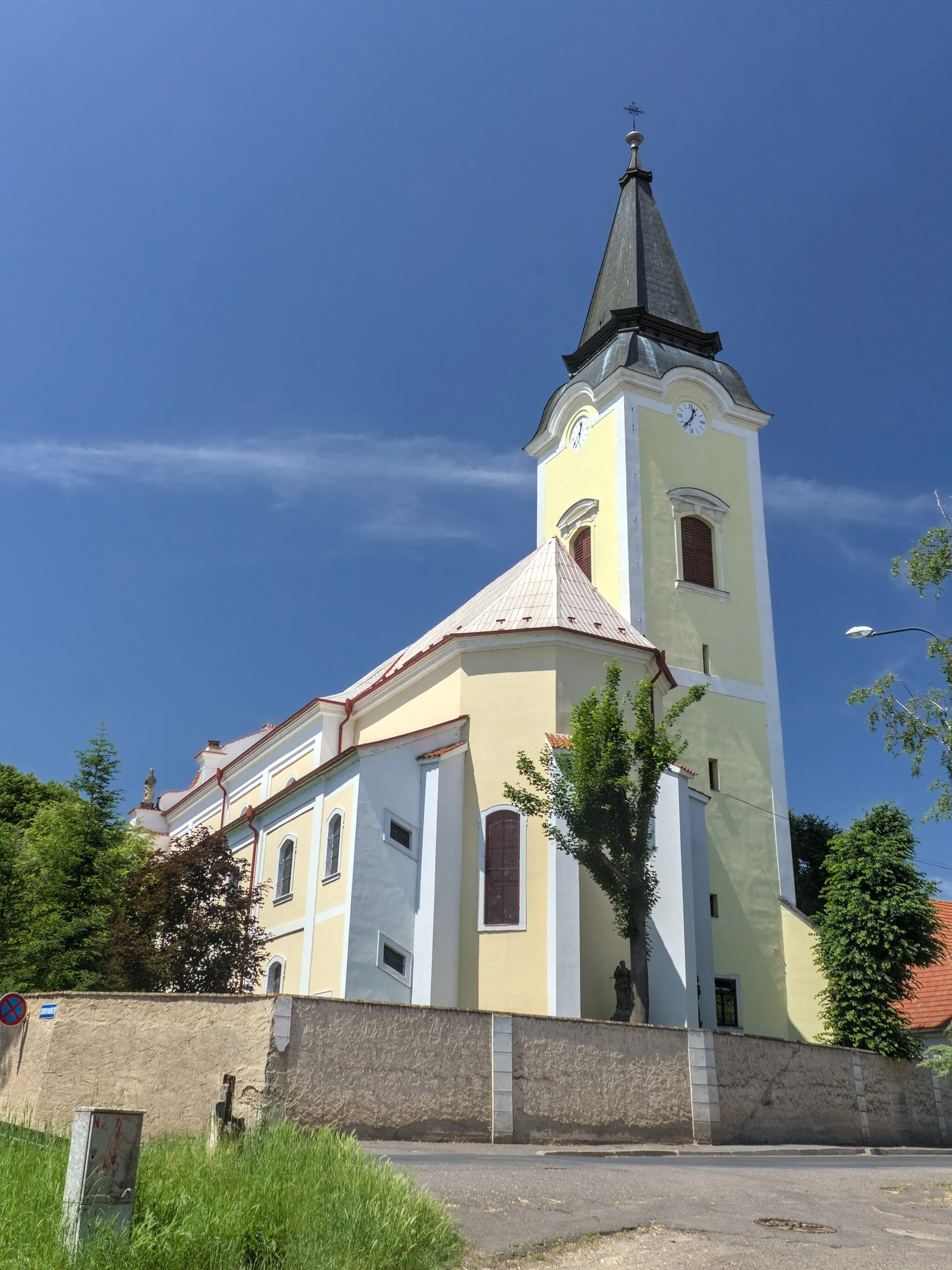 Photo showing: Kostel Všech svatých, Libochovice