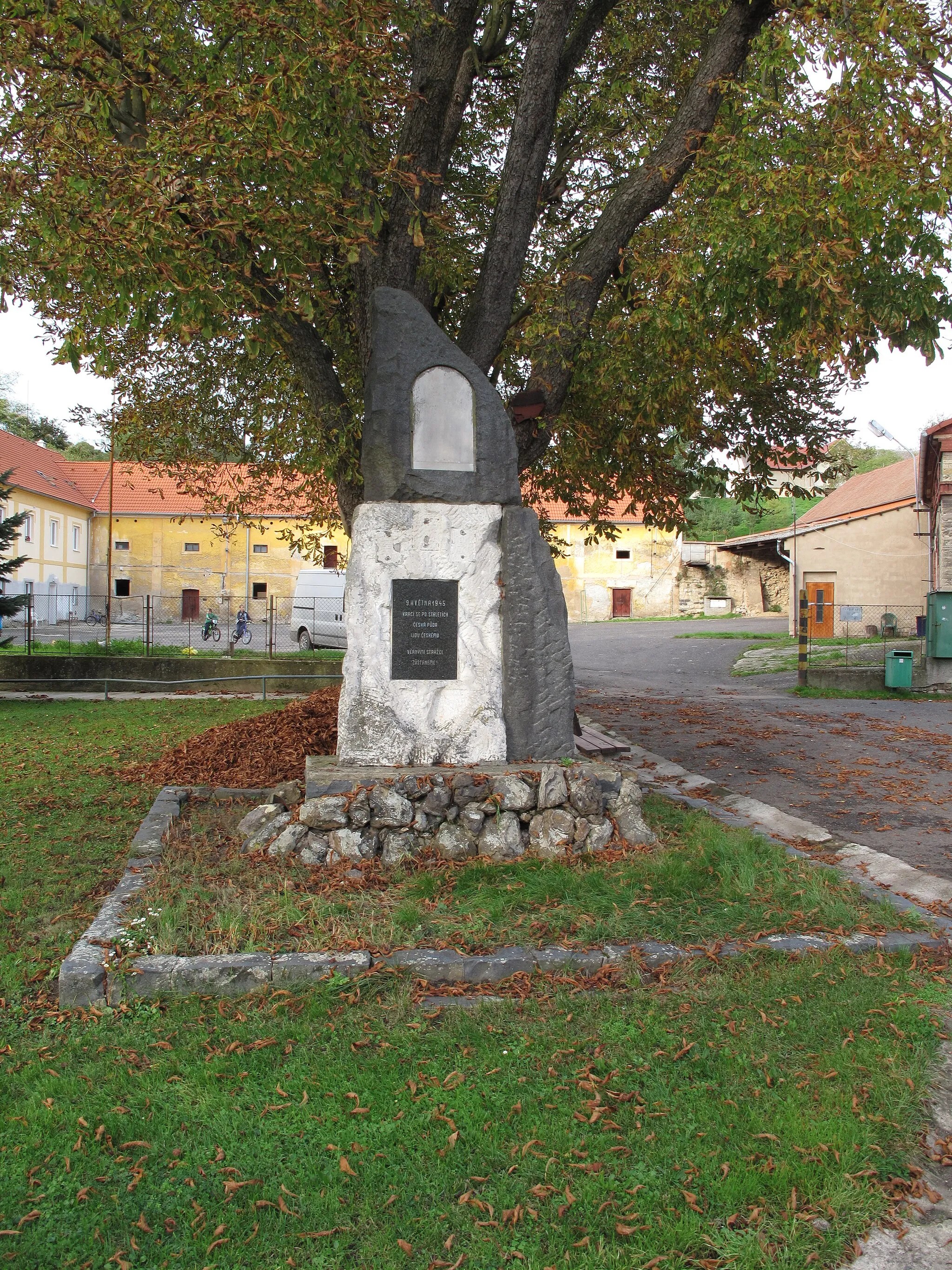 Photo showing: Monumentin Drahobuz. District of Litoměřice, Czech Republic.