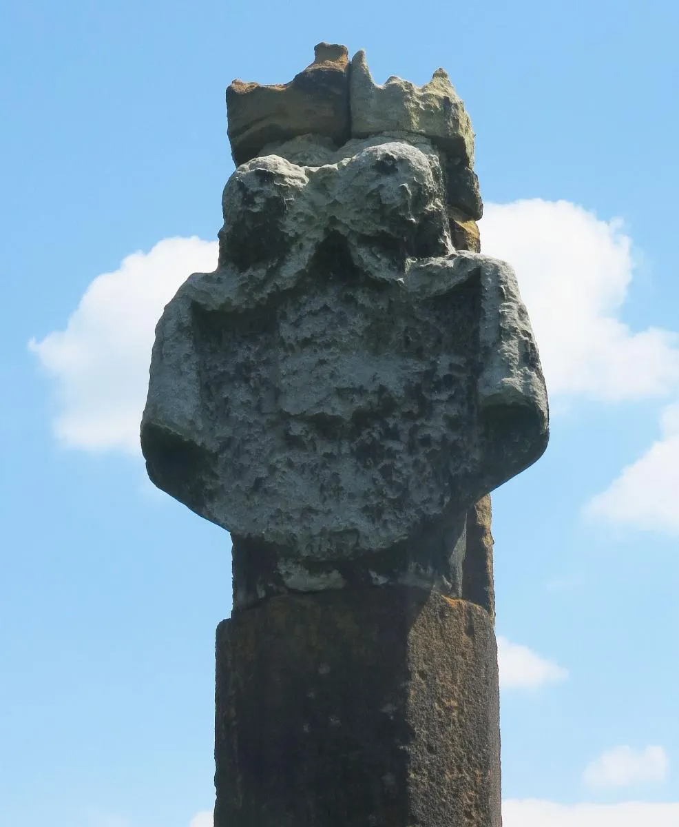 Photo showing: Memorial column in Budyně nad Ohří in Litoměřice District – entry no. 36133.