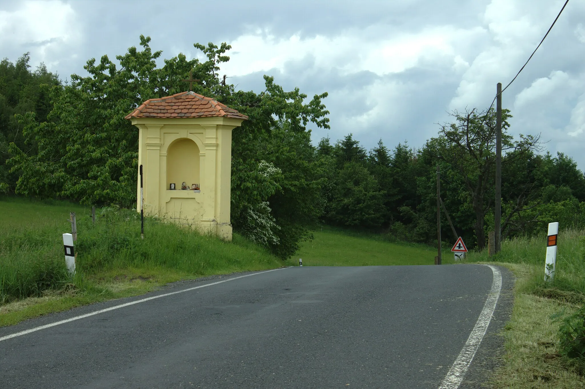 Photo showing: A chapel west from Heřmanov near Teplá, Karlovy Vary Region, CZ
