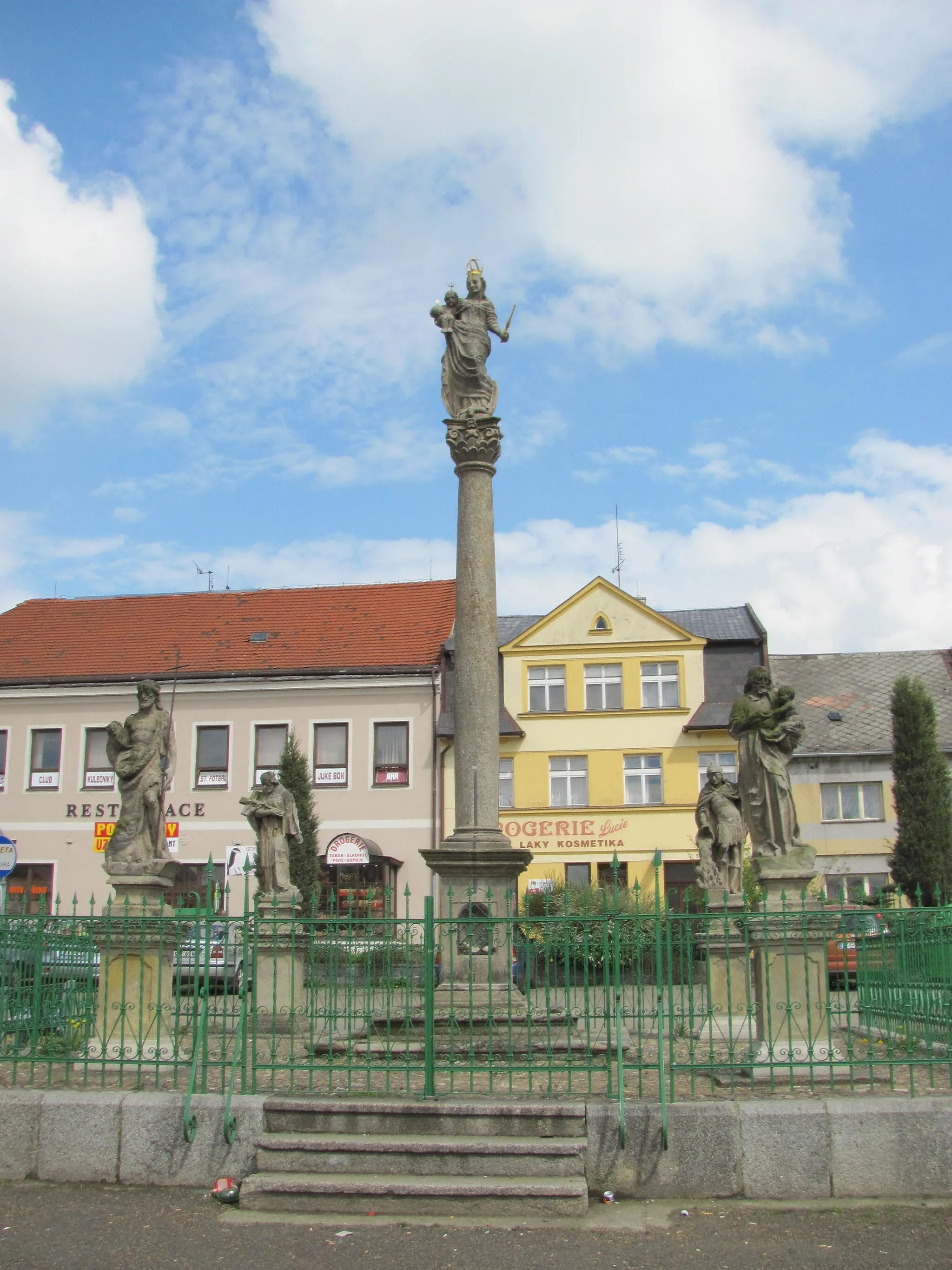 Photo showing: Maria column in Toužim