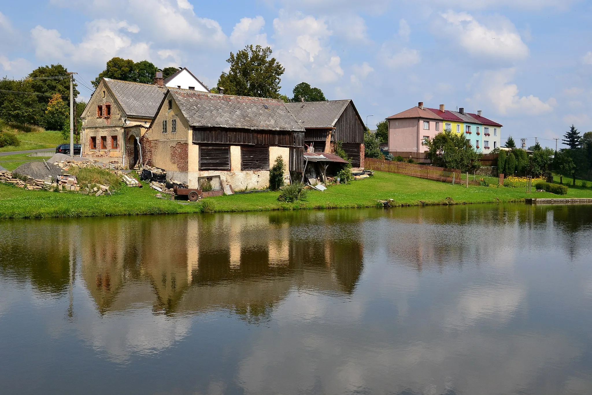 Photo showing: Rybník a statek čp. 12