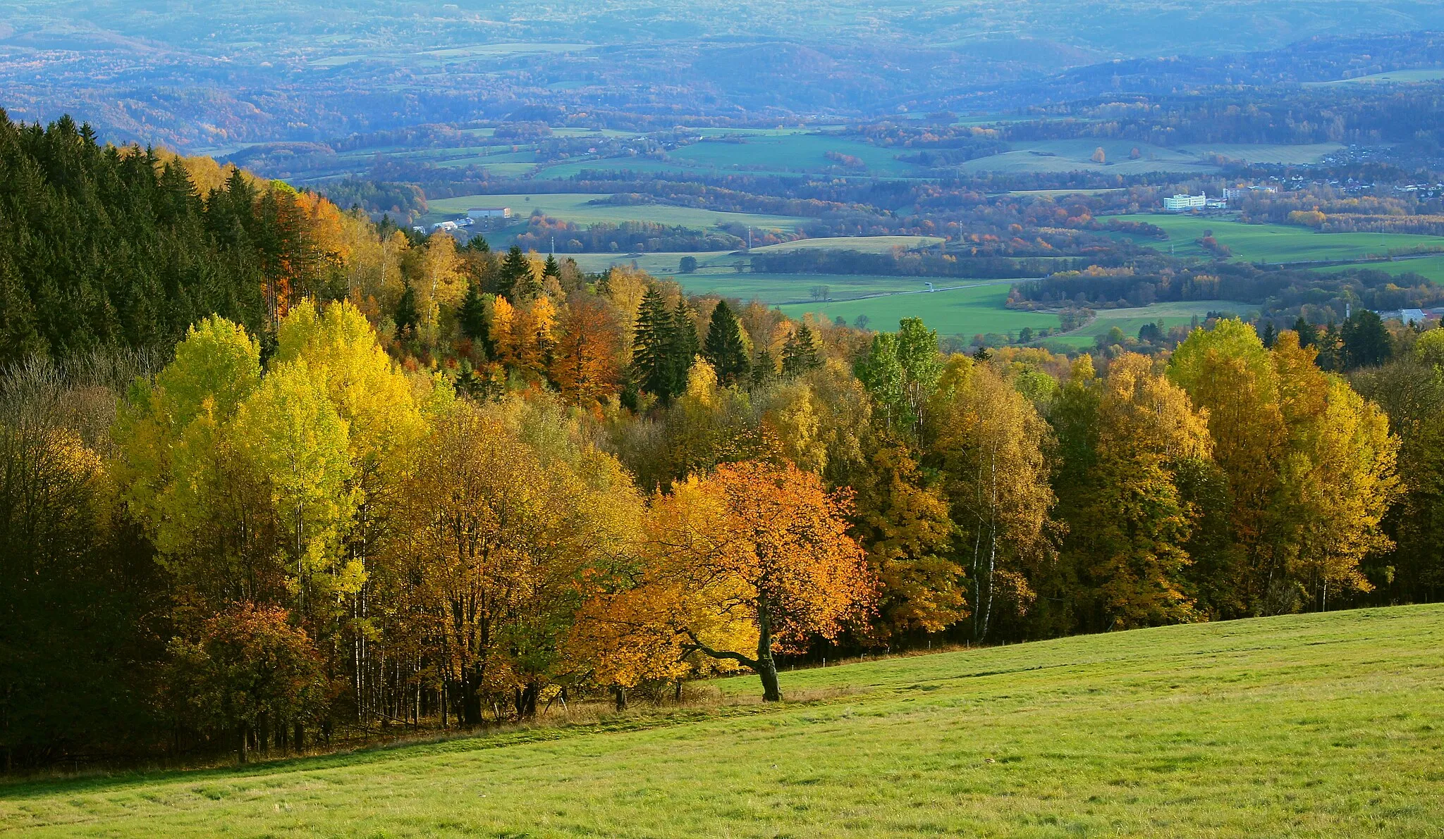 Photo showing: Pohled k bývalému Arnoldovu