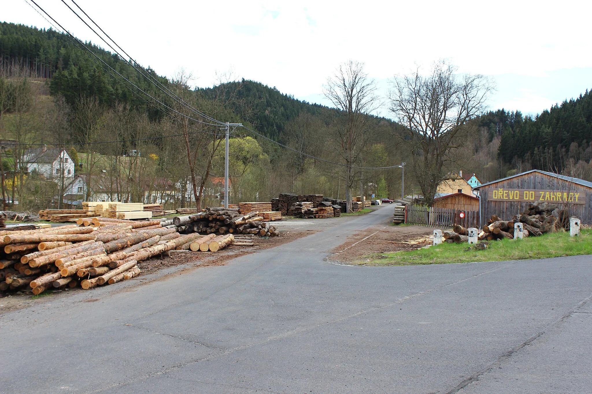 Photo showing: Lumbermill in Vodná, part of Bečova nad Teplou, Czech Republic