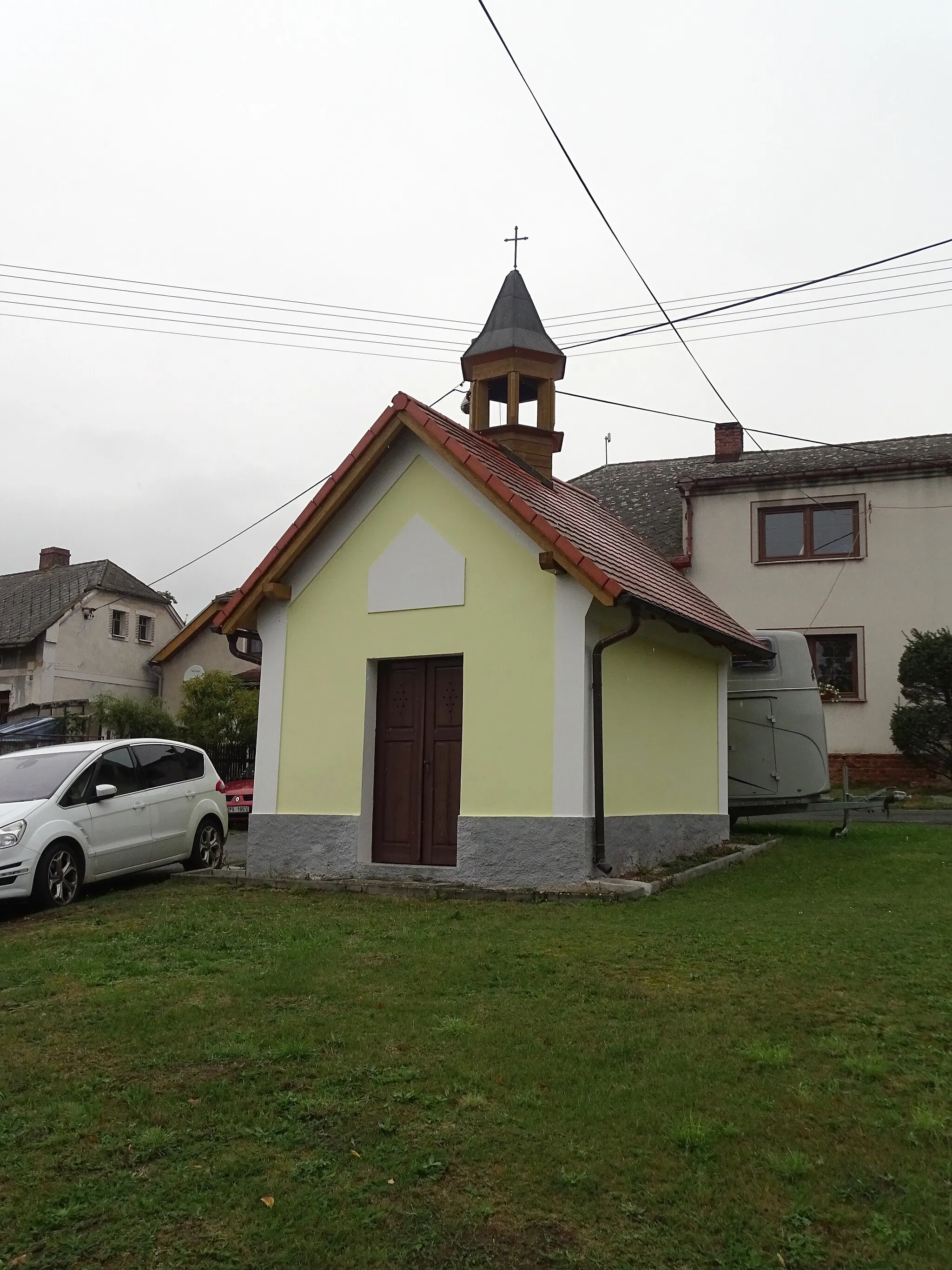 Photo showing: Kaple ve vesnici Pláně, Plzeňský kraj