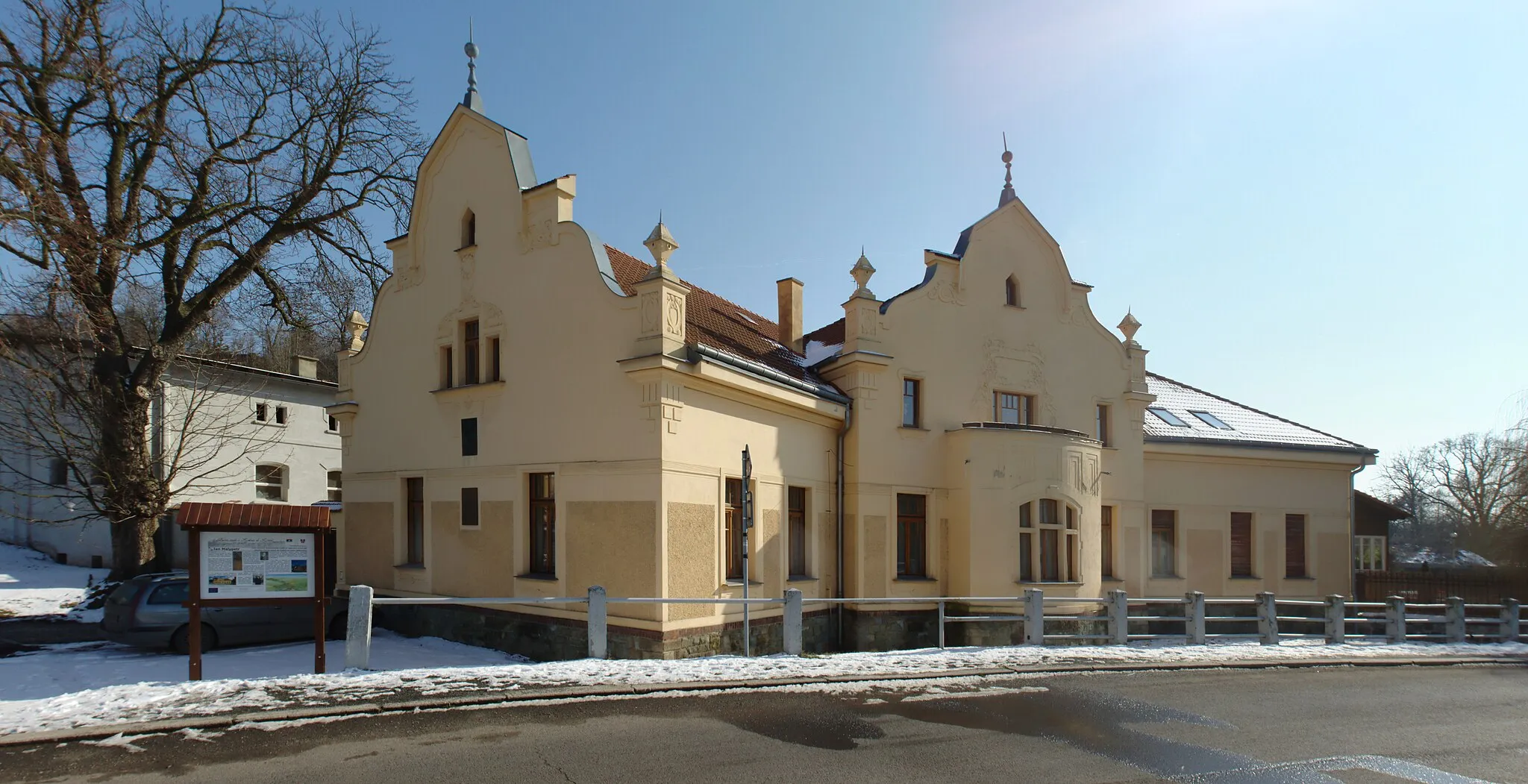 Photo showing: Panoramic view of Jan Malypetr house in Klobouky, Central Bohemian Region, CZ