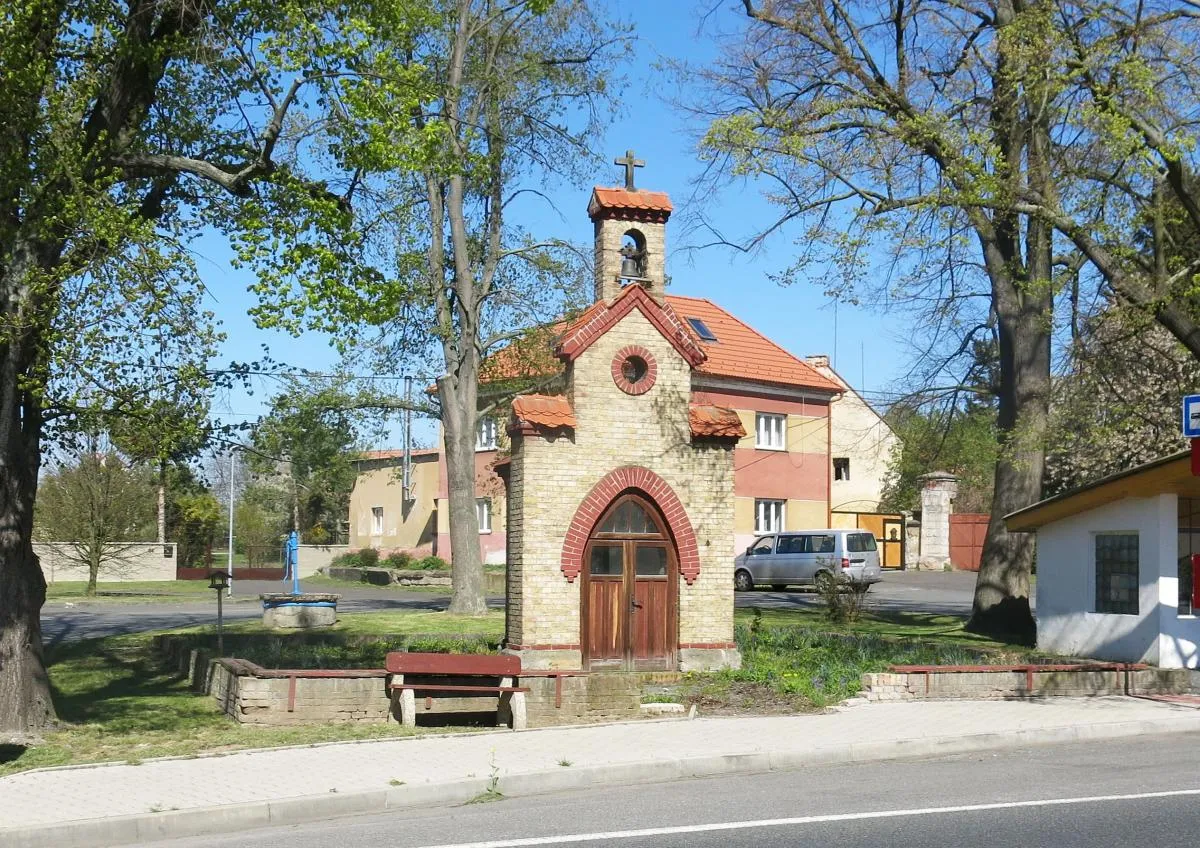 Photo showing: Chapel in Mělnické Vtelno in Mělník District – entry no. 35116.