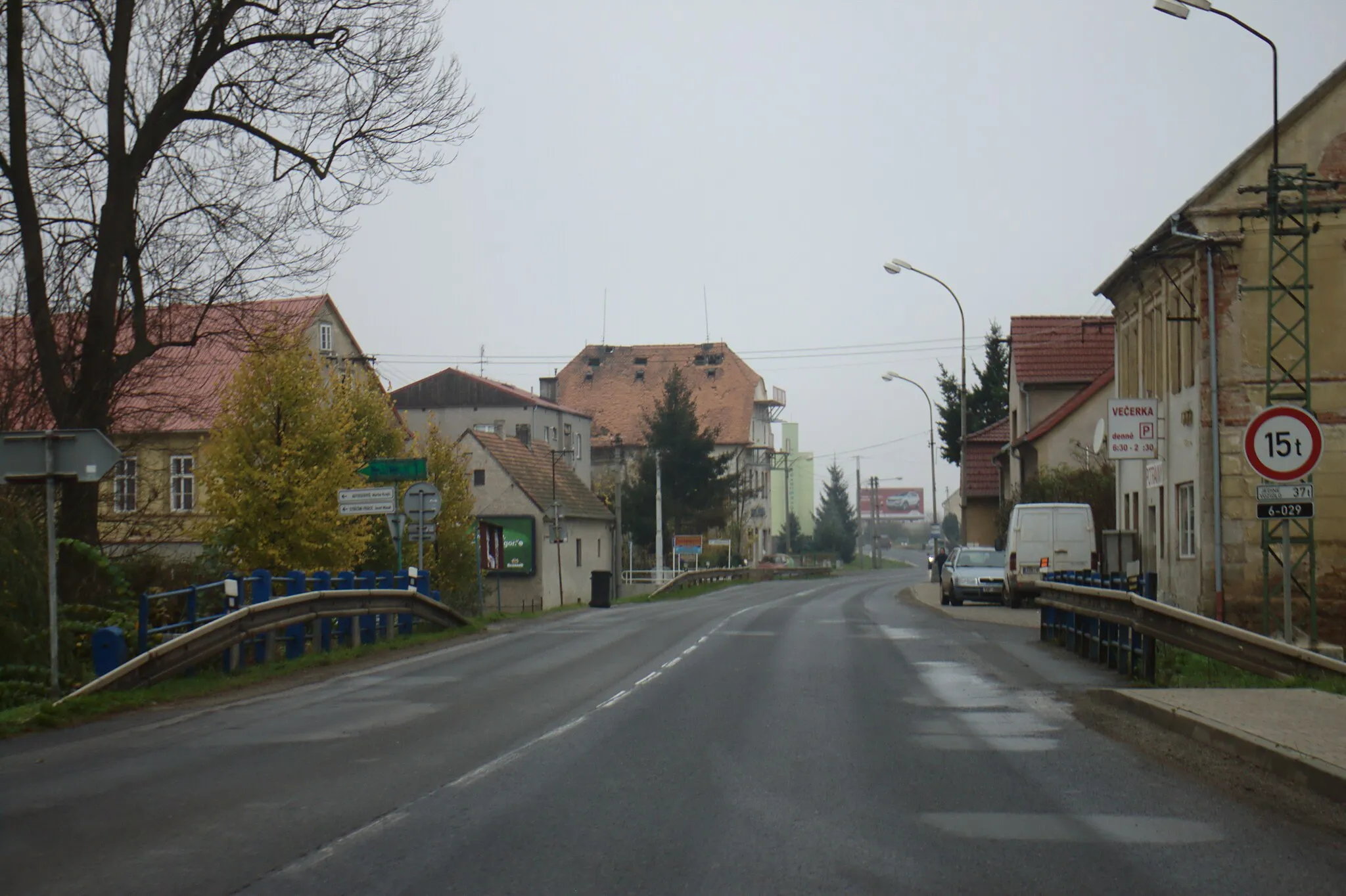 Photo showing: Central part of the village of Hořesedly, Central Bohemian Region, CZ