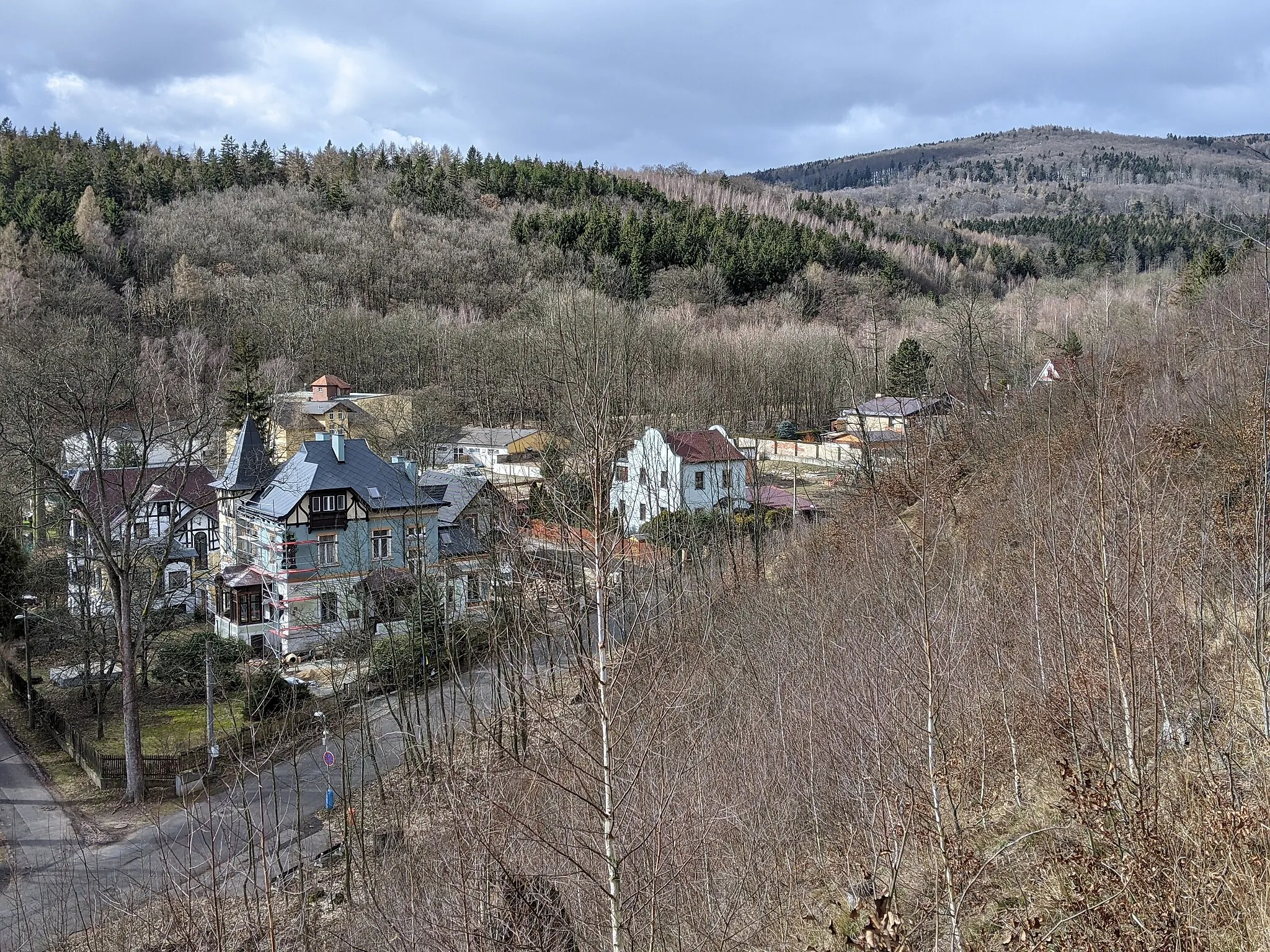 Photo showing: Dubí (Eichwald) - vyhlídka z lesoparku Paraplíčko na lázeňskou a vilovou část města