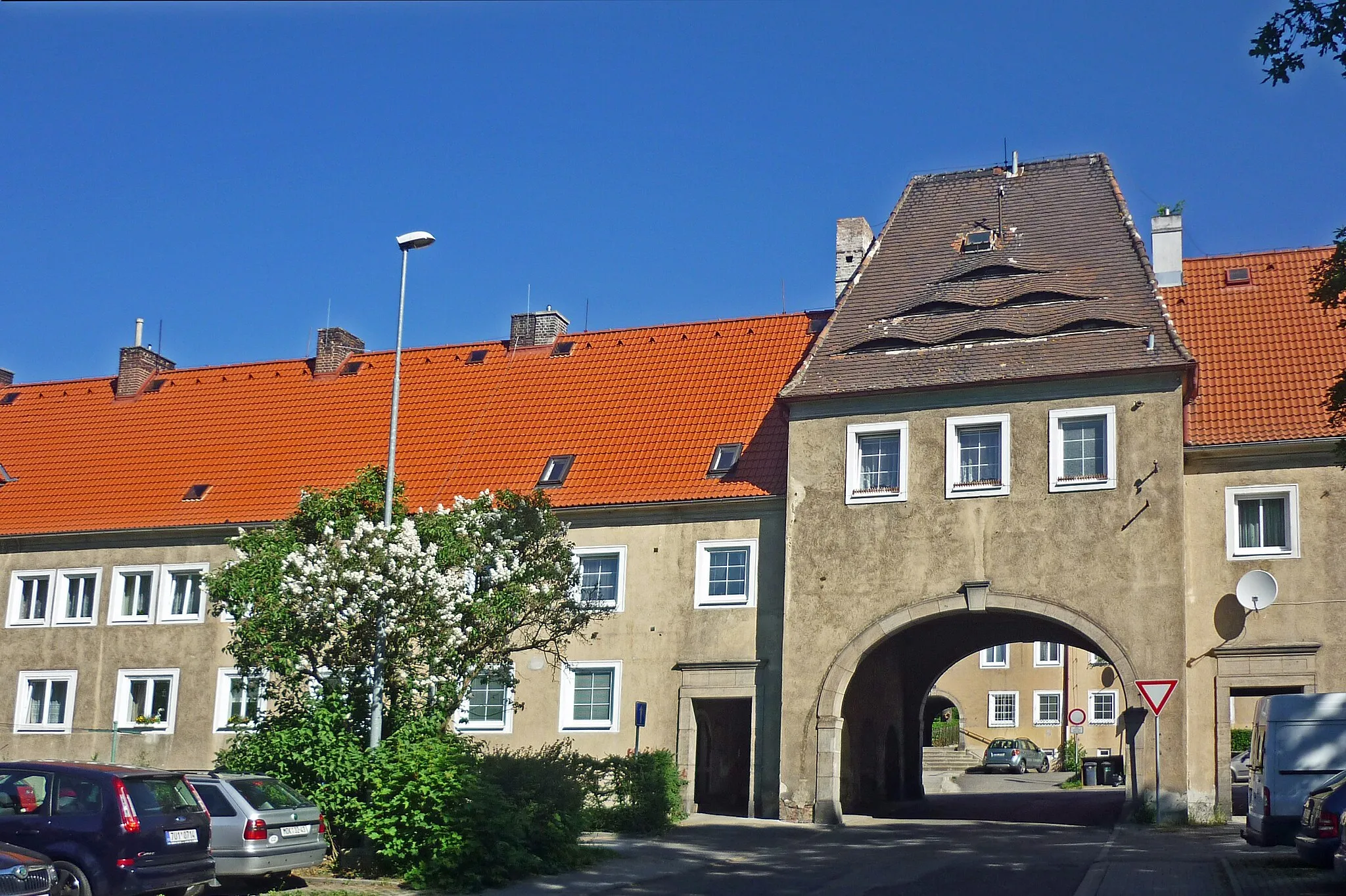 Photo showing: Wohnhäuser in der Siedlung „Osada“ in Litvínov (Oberleutensdorf), erbaut ab 1940, siehe Historie Litvínovska - Osada (tschech.)