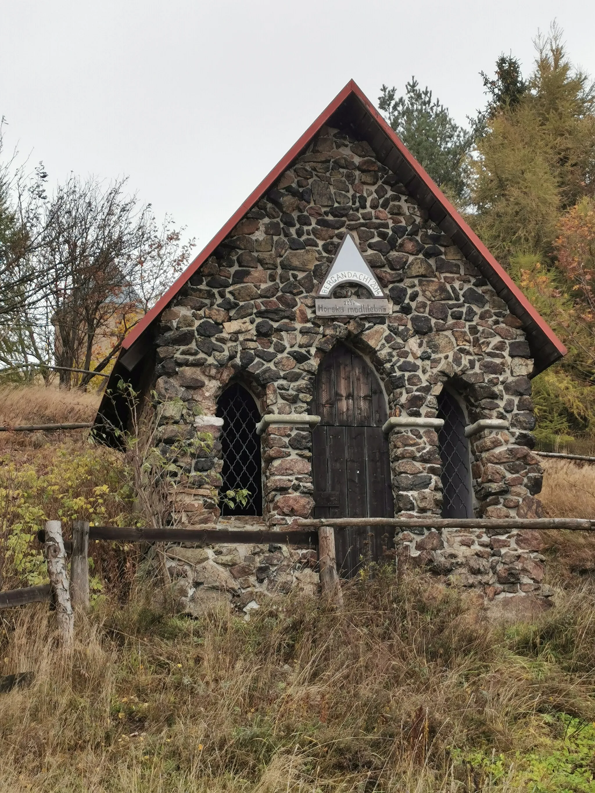 Photo showing: Die 1935 am Südwesthang des Kupferhübels errichtete Herz-Jesu-Kapelle