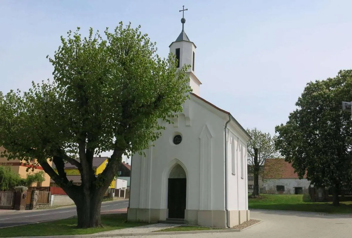 Photo showing: Chapel in Modlany in Teplice District – entry no. 15185.